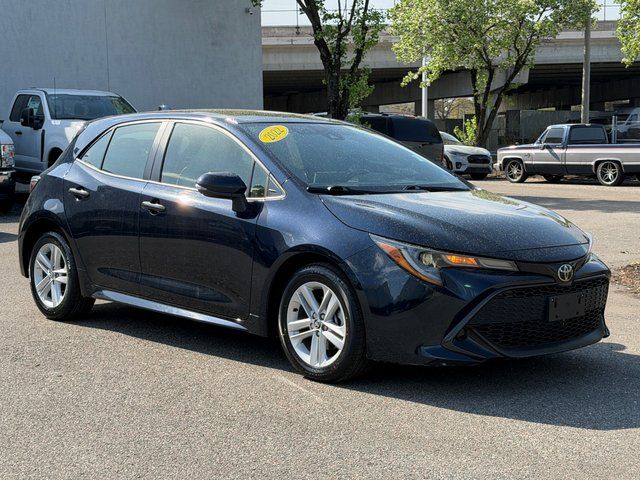 Teal (Galactic Aqua Mica) 2022 Toyota Corolla Hatchback SE FWD Hatchback Front-Wheel Drive Continuously Variable Transmission