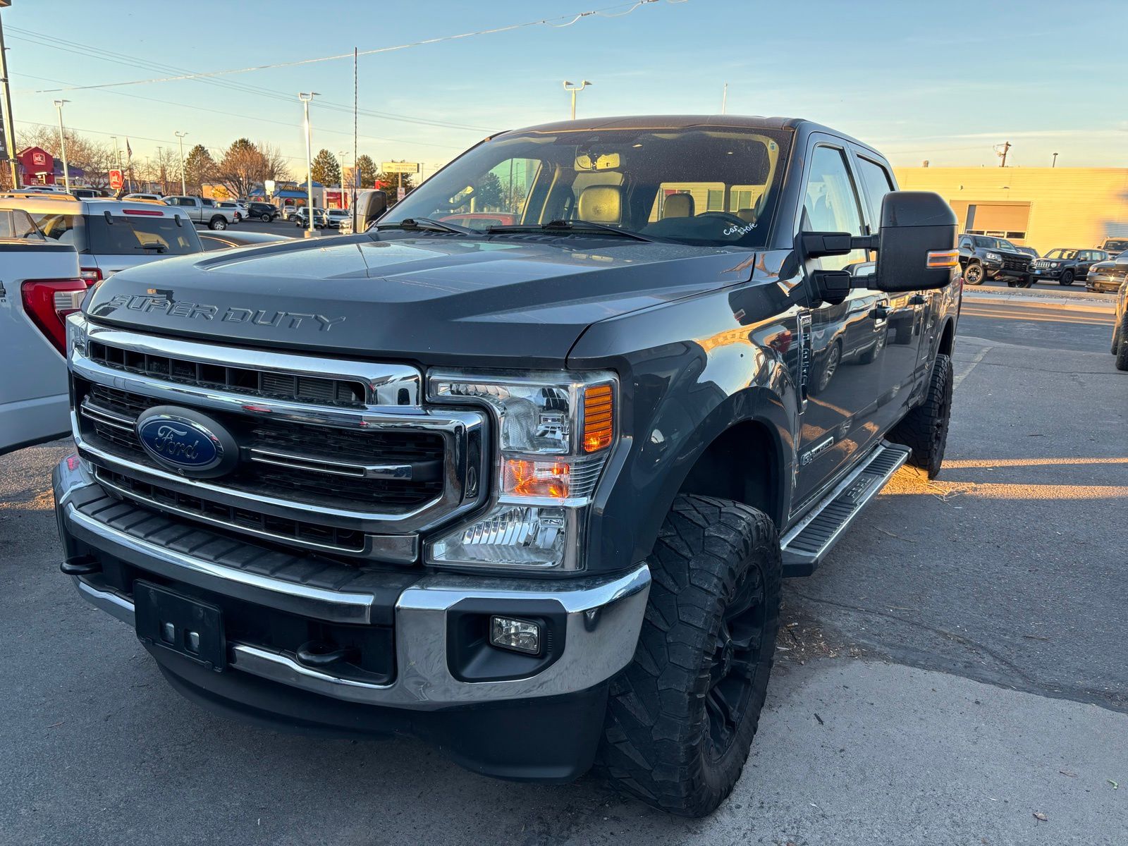2021 Ford F-350 Super Duty Lariat's photo