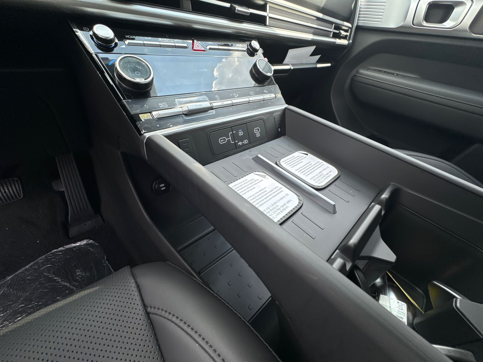 New 2026 Silver Hyundai XRT image 31