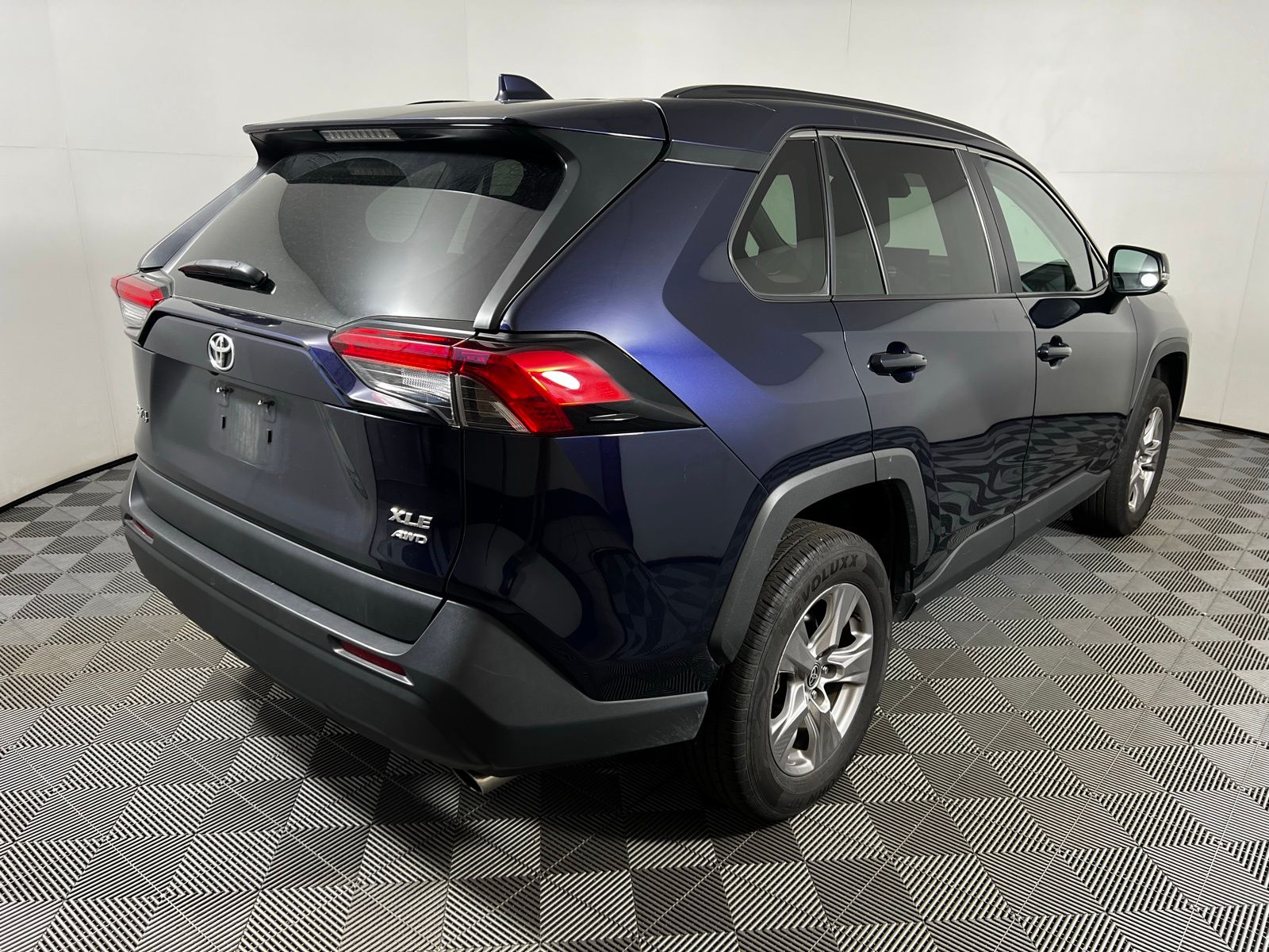 2022 Toyota RAV4 XLE 5