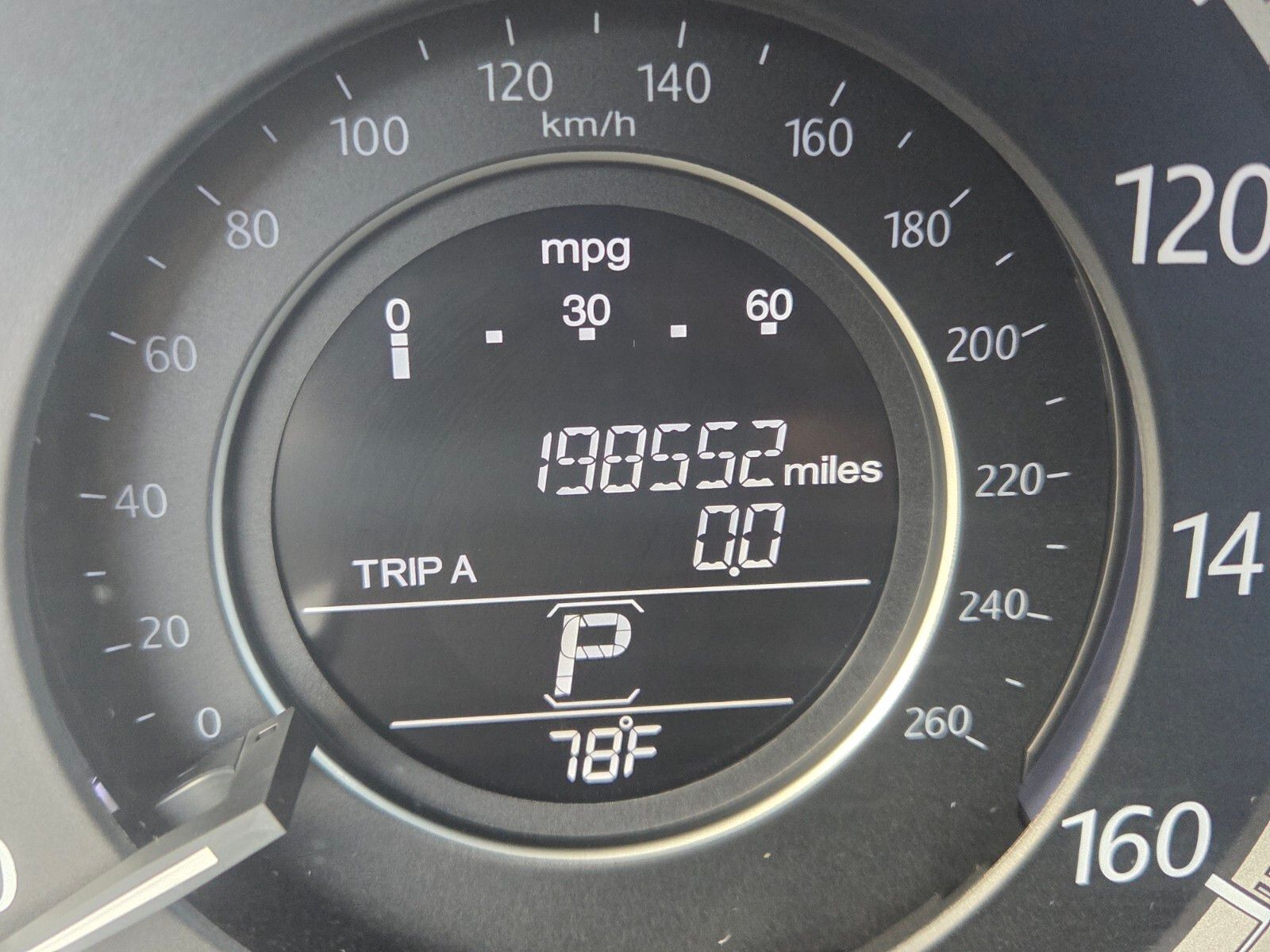 Used 2014  Honda LX image 27