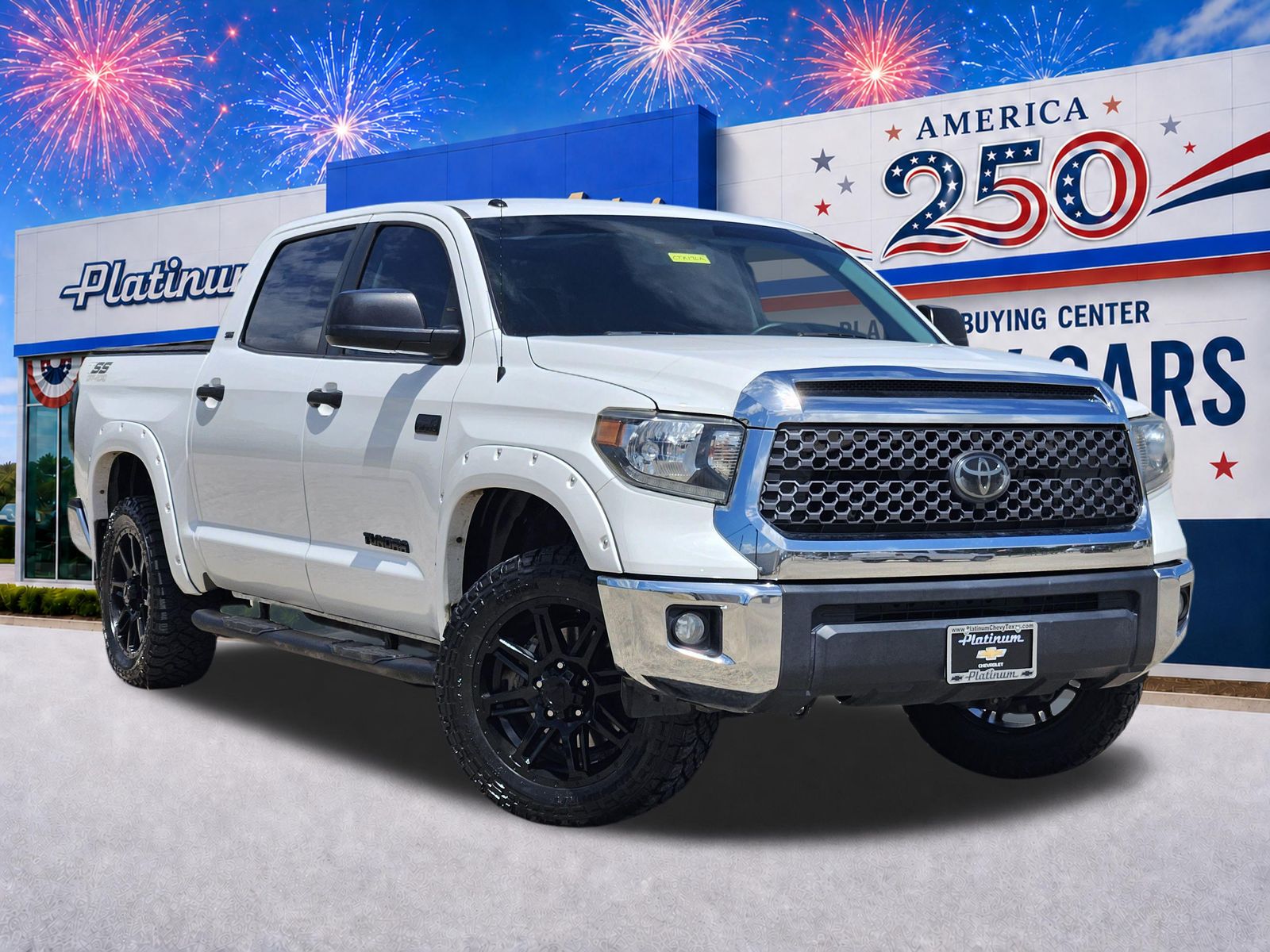 Super White 2018 Toyota Tundra Pickup Truck 4X2 6-Speed Automatic Overdrive