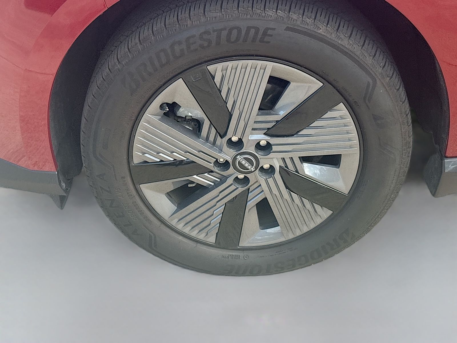 Used 2025 Red Nissan SL image 29