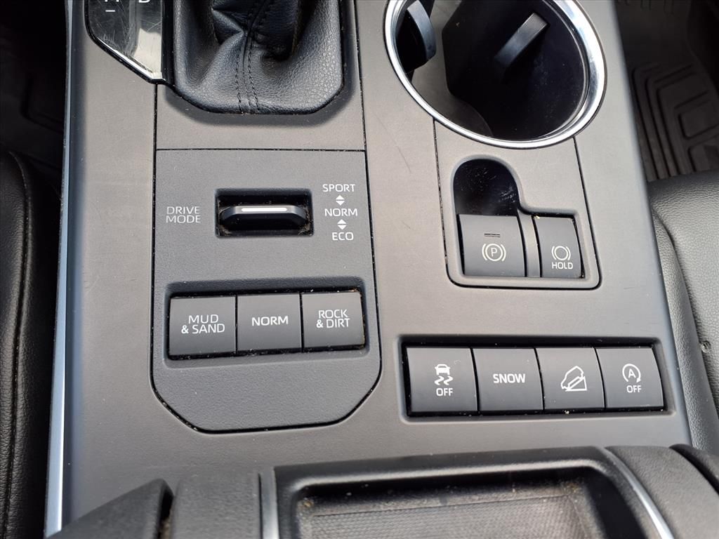 2021 Toyota Highlander XLE Gray at Gullo Toyota