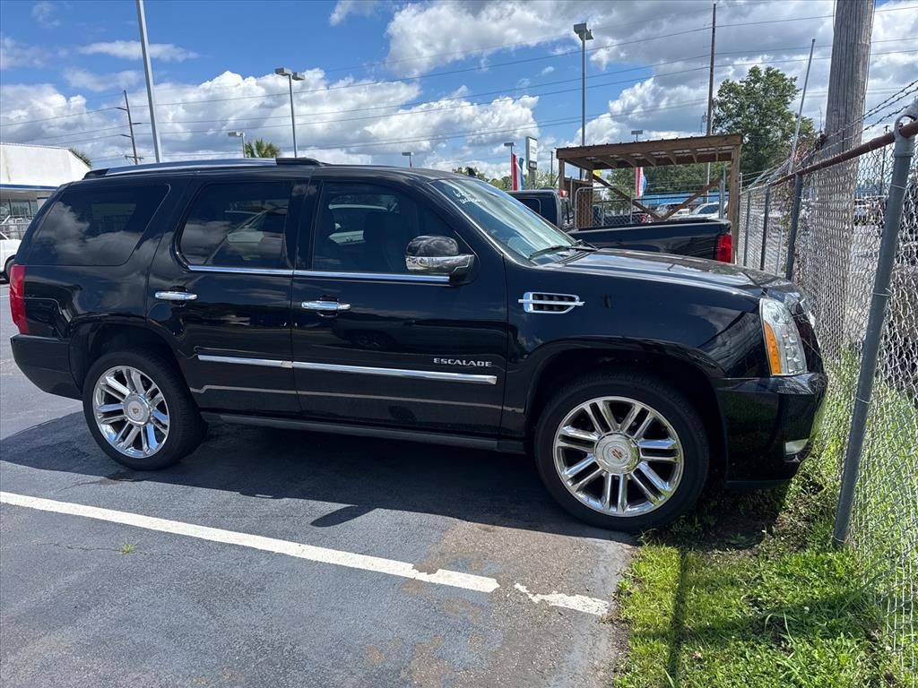2014 Cadillac Escalade Platinum 4WD