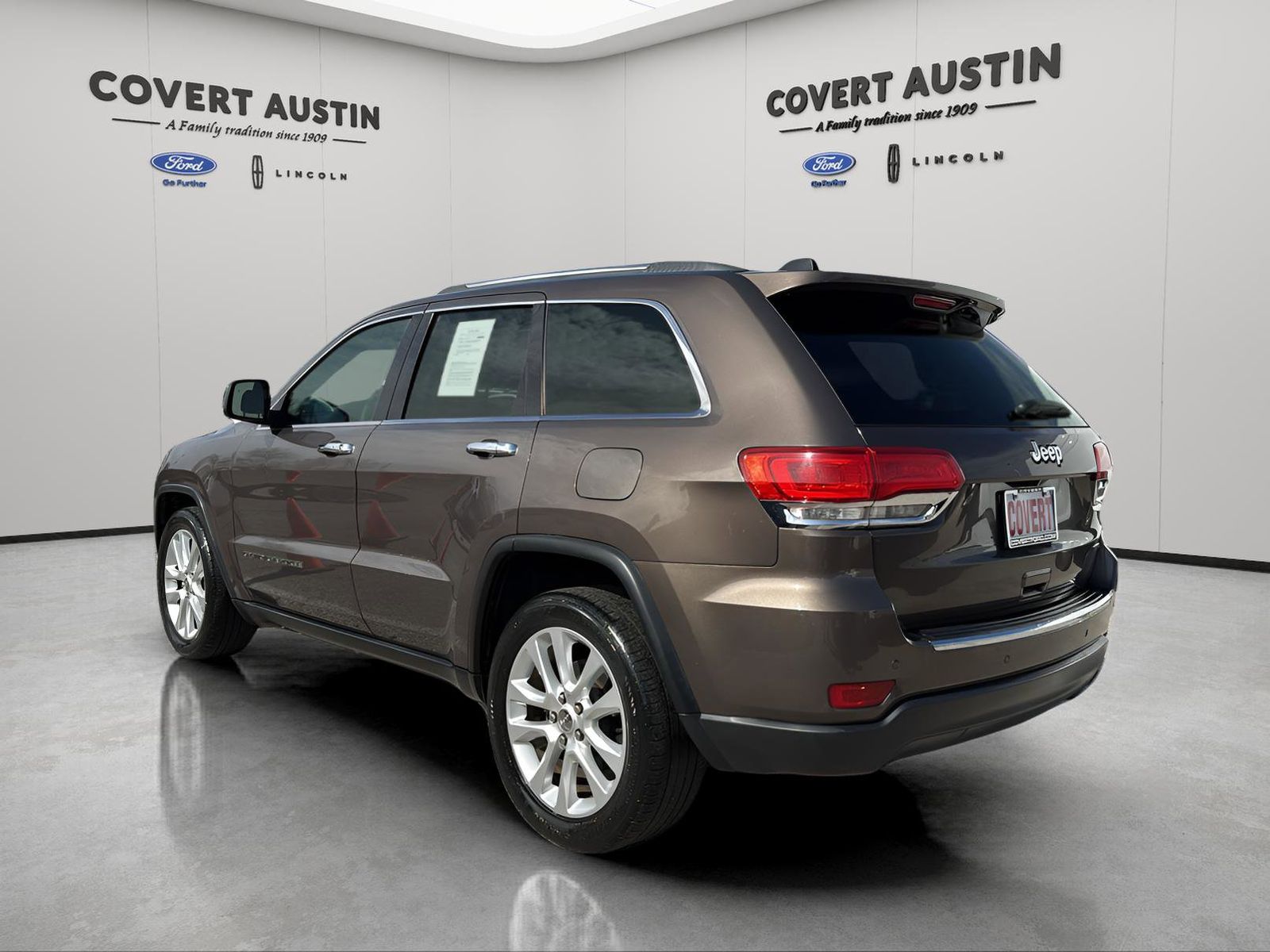 Used Car 2017 Jeep Grand Cherokee  Limited For Sale Under $12,000 In Austin, Texas