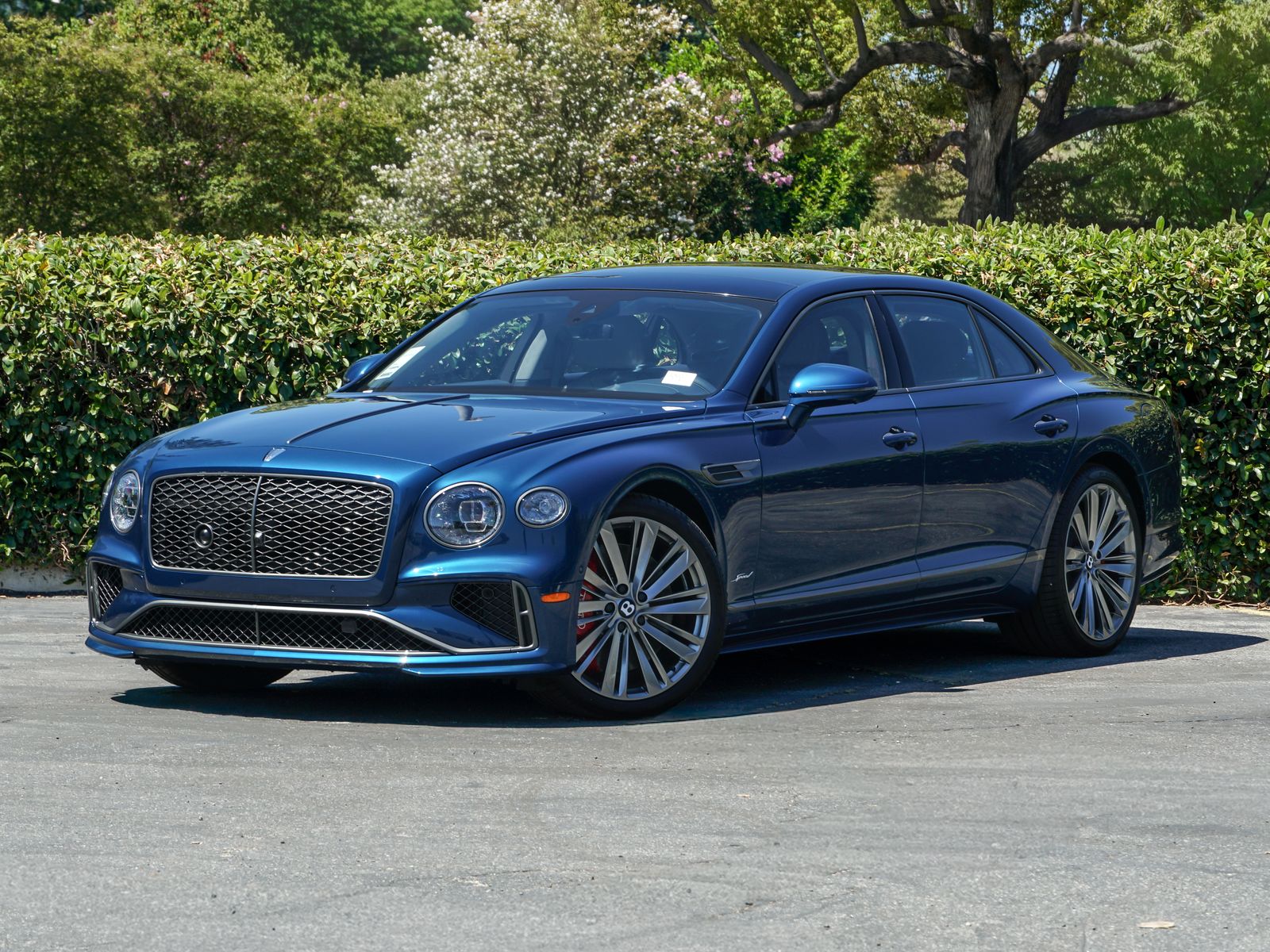 Marlin 2025 Bentley Flying Spur Sedan All-Wheel Drive 8-Speed Dual Clutch