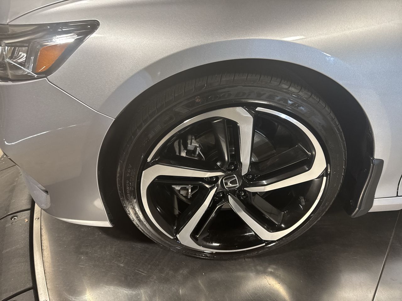 2020 Honda Accord Sport photo 9