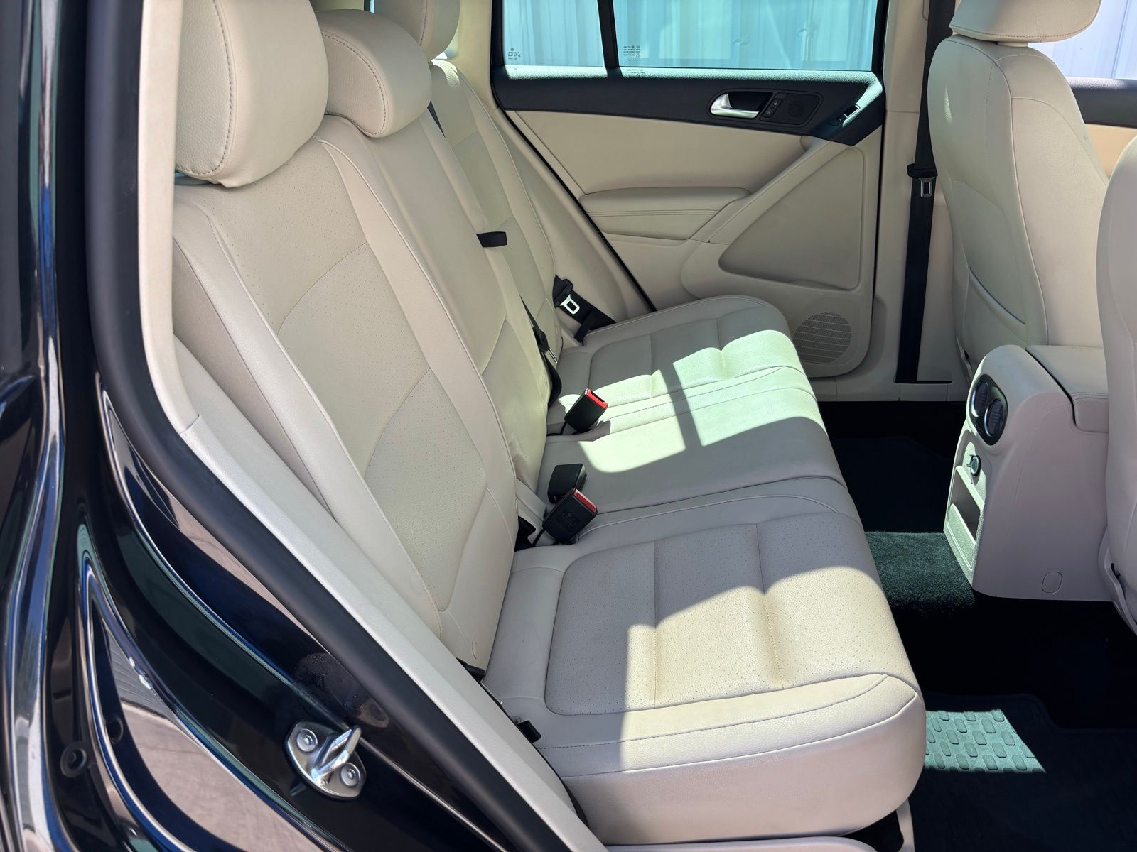 Used Car 2012 Volkswagen Tiguan  For Sale Under $10,000 In Austin, Texas