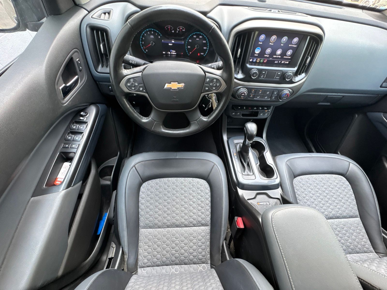 Used 2022 Beige Chevrolet Z71 image 30