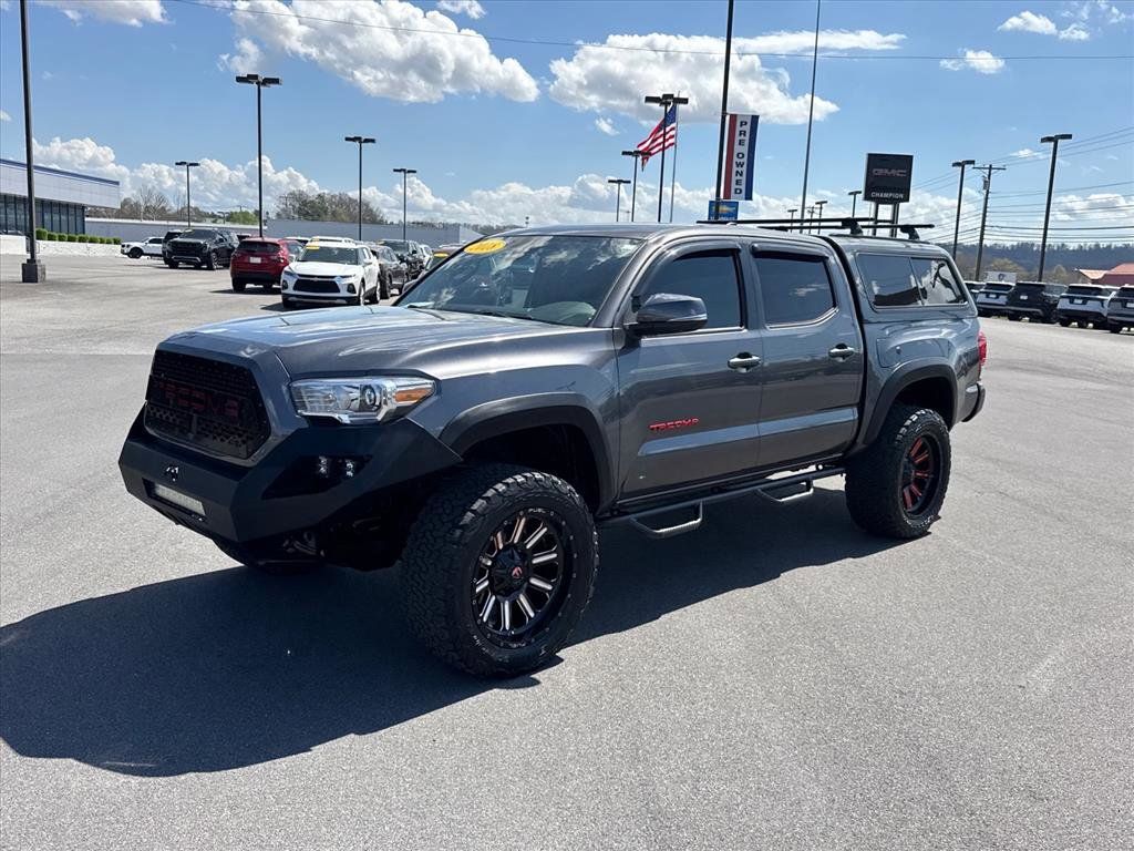 Magnetic Gray 2018 Toyota Tacoma TRD Off Road Double Cab 4WD Pickup Truck Four-Wheel Drive 6-Speed Automatic