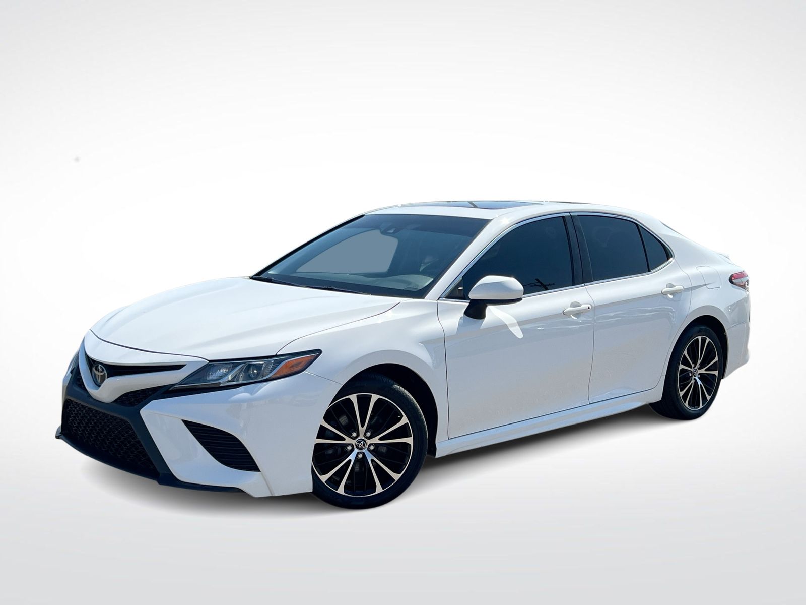 Super White 2018 Toyota Camry SE Sedan Front-Wheel Drive 8-Speed Automatic