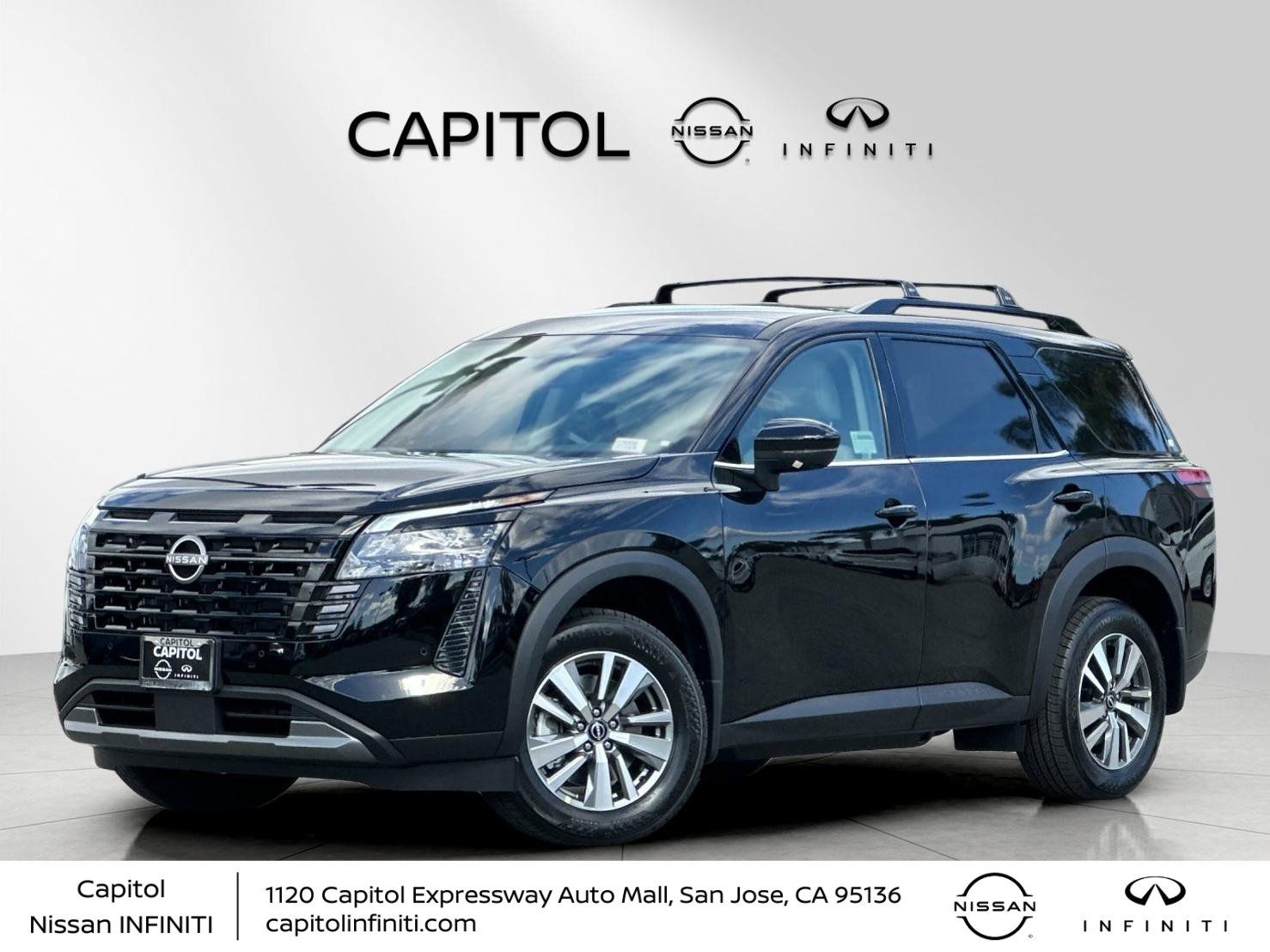 2026 Nissan Pathfinder SL 4WD's photo