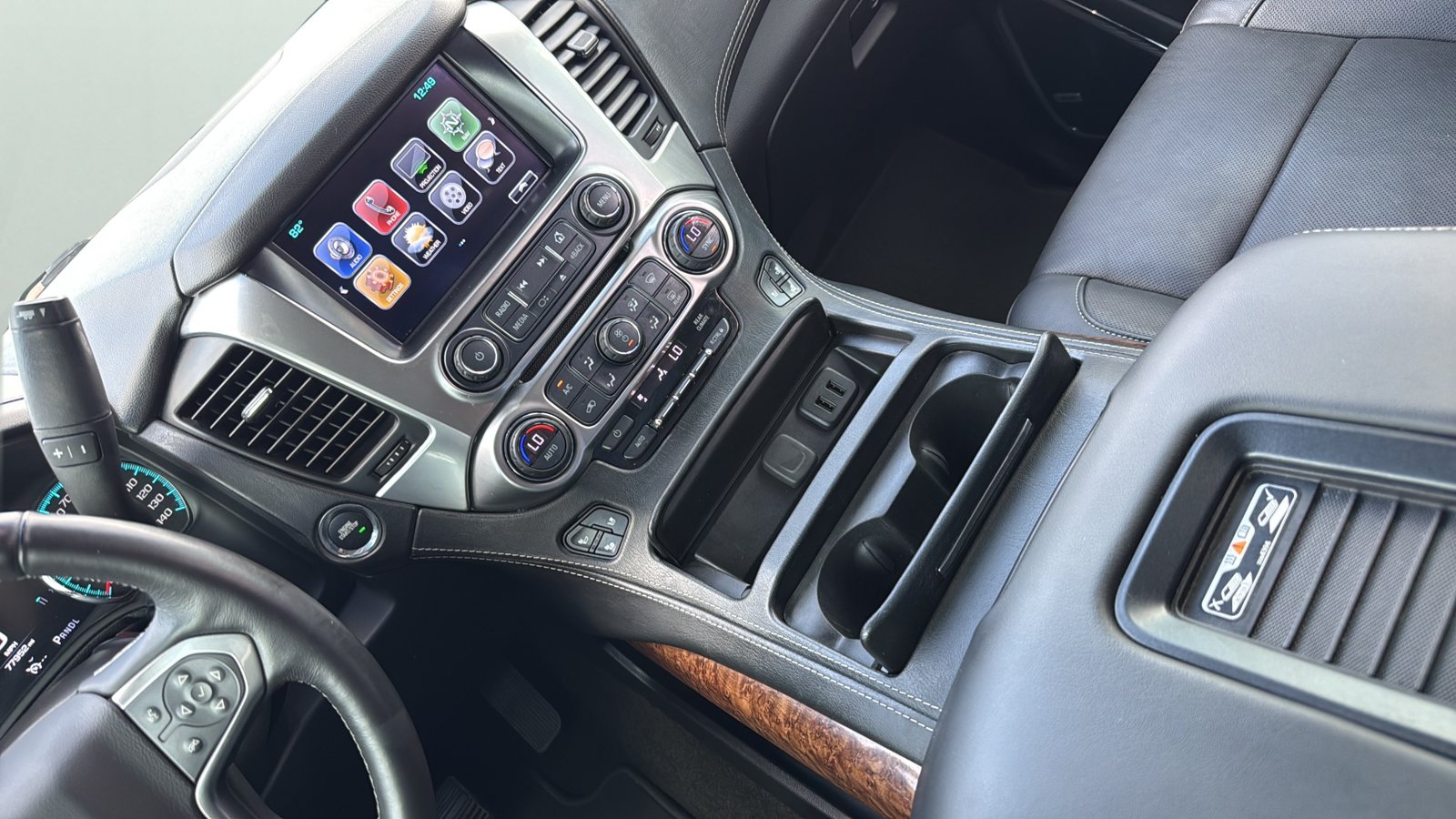 Used 2017 Silver Chevrolet Premier image 20