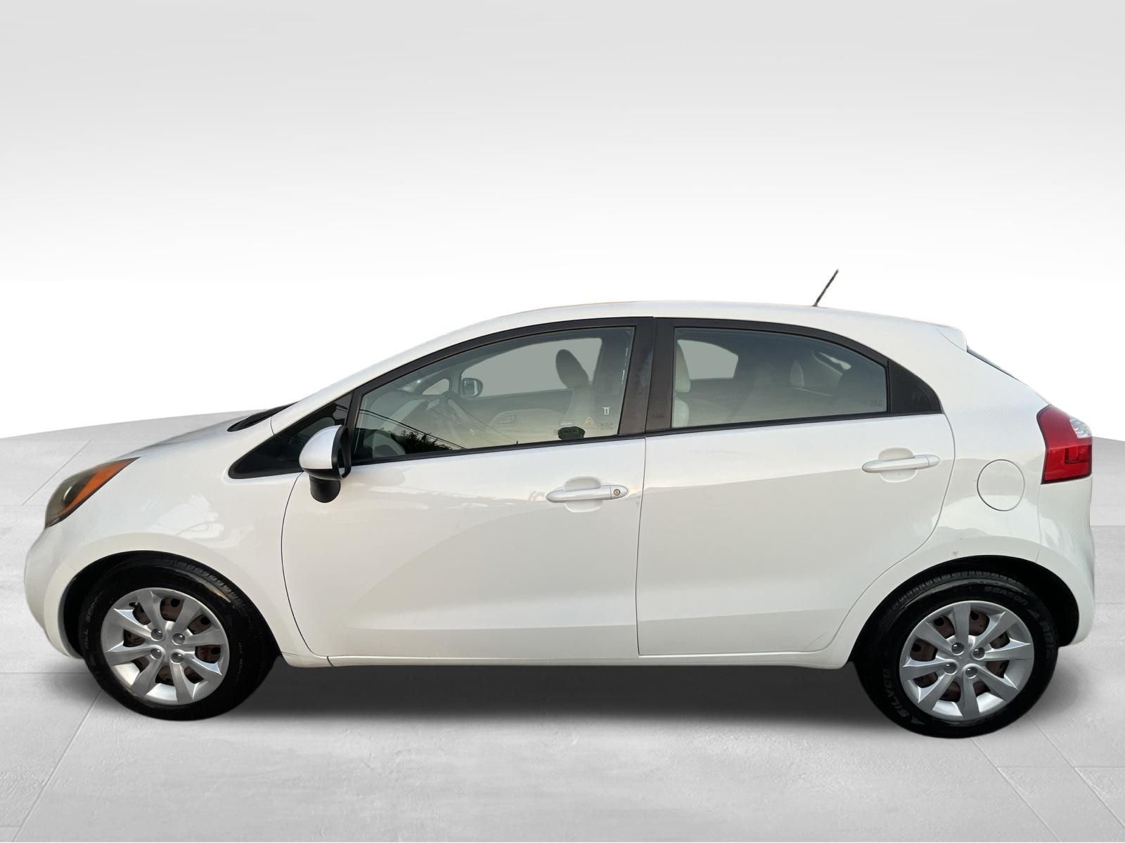 Used Car 2013 Kia Rio  Lx For Sale Under $10,000 In Austin, Texas
