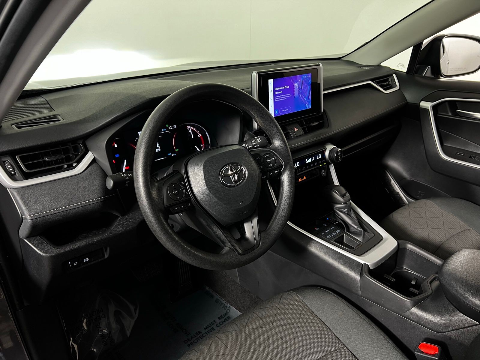 Thumbnail: 2024 Toyota RAV4 - 12