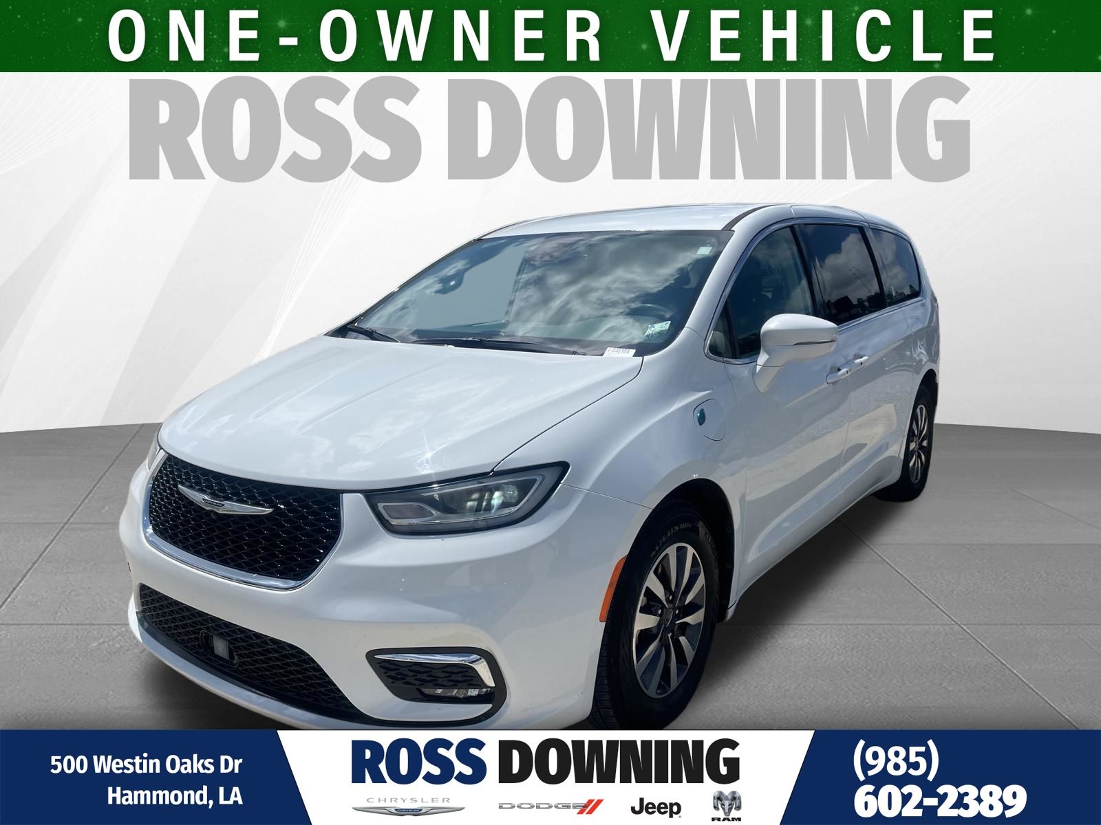 Bright White Clearcoat 2022 Chrysler Pacifica Hybrid Touring L FWD Minivan Front-Wheel Drive Continuously Variable Transmission