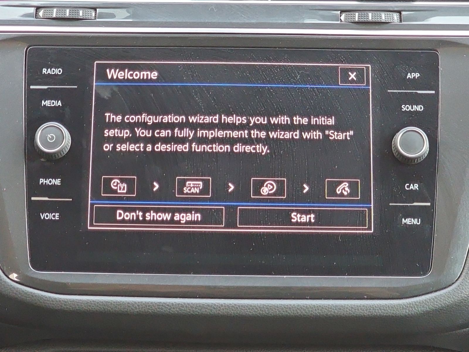 Used 2023 Gray Volkswagen 2.0T SE image 5