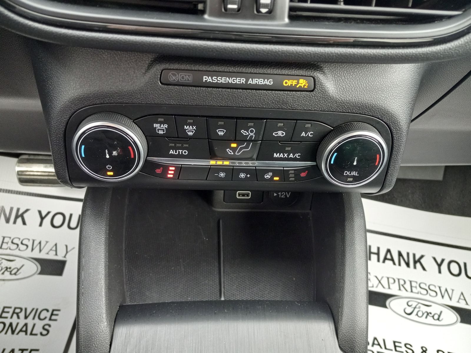2024 Ford Escape image 23