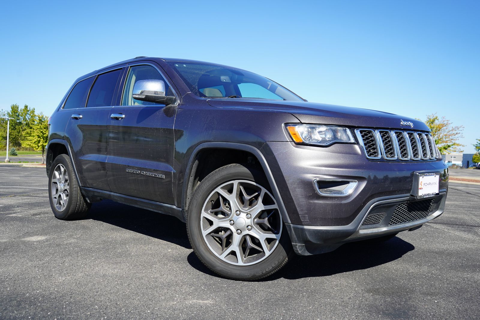 2019 Jeep Grand Cherokee Limited 3