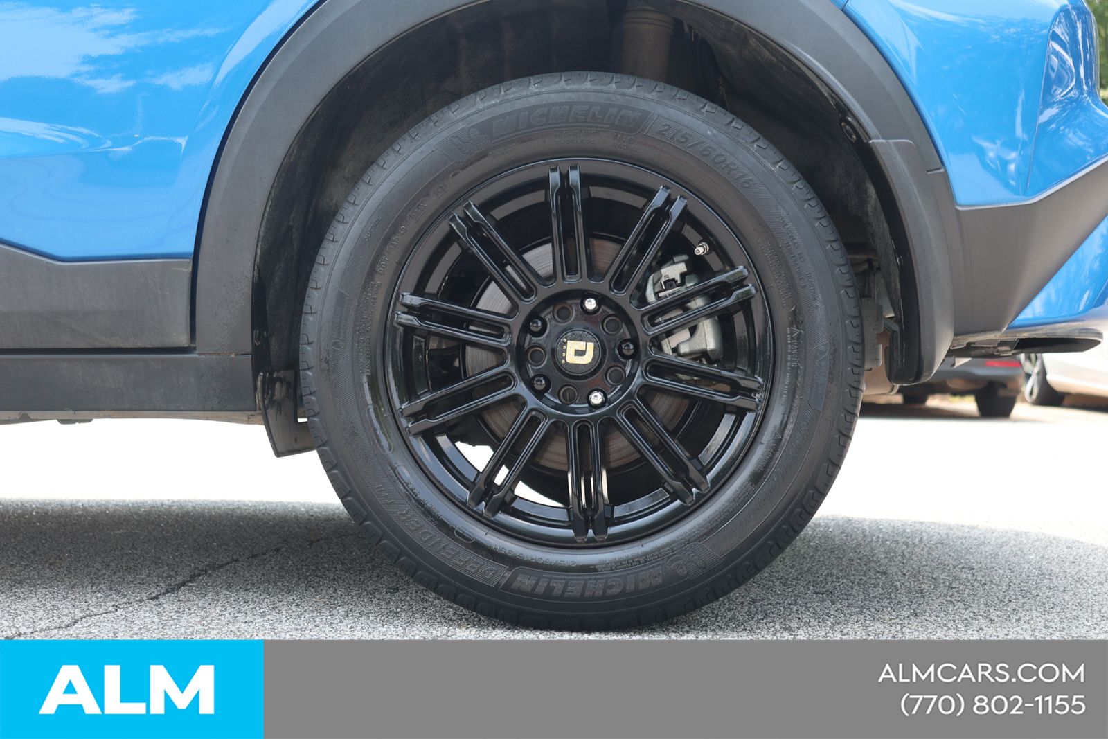 Used 2023 Blue Nissan SR image 16
