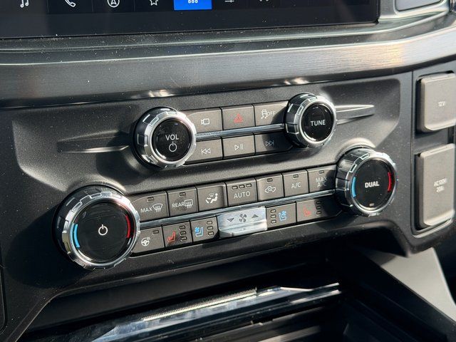 New 2026 Agate Black Metallic Ford Lariat image 28