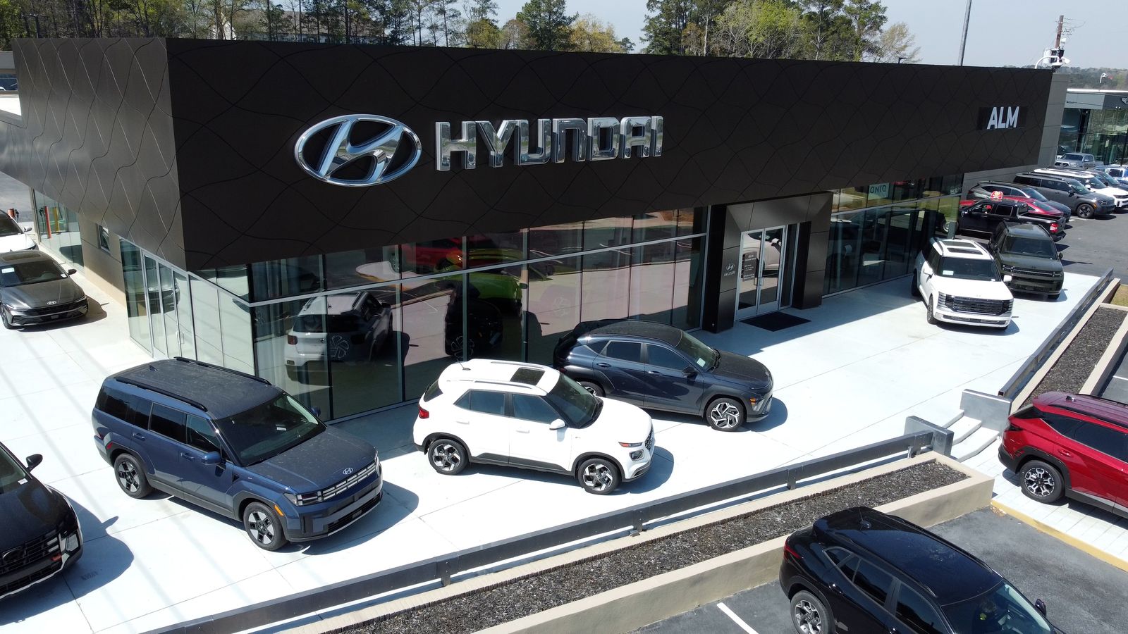 Used 2026 White Hyundai SEL image 35