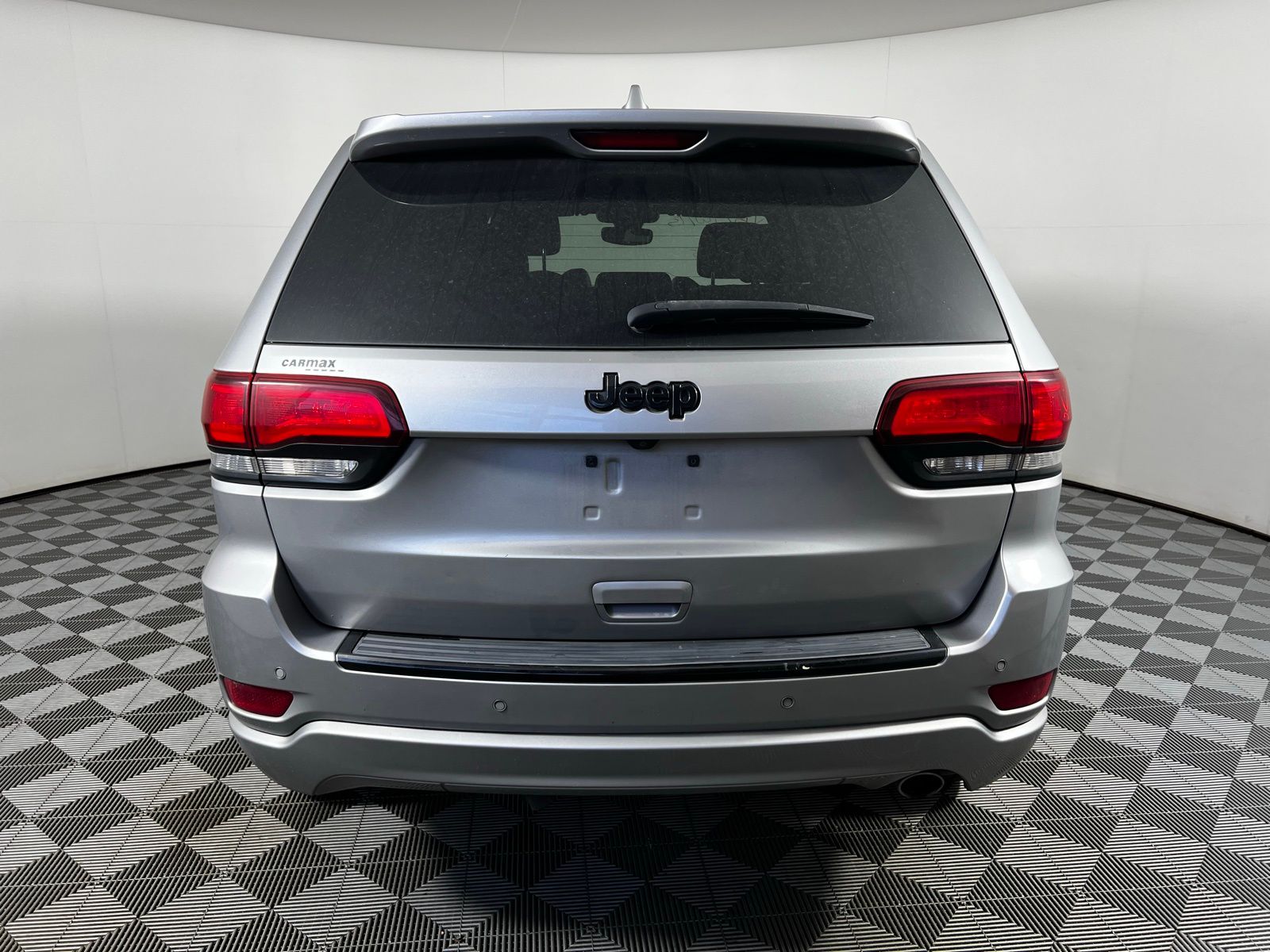 2017 Jeep Grand Cherokee Altitude 6
