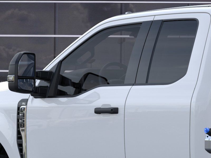 New 2026 Oxford White Ford XL image 20