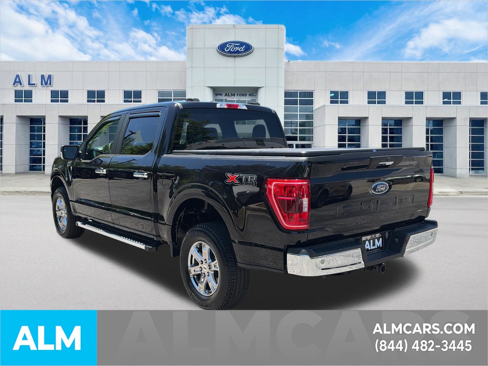 Used 2023 Black Ford XLT image 8