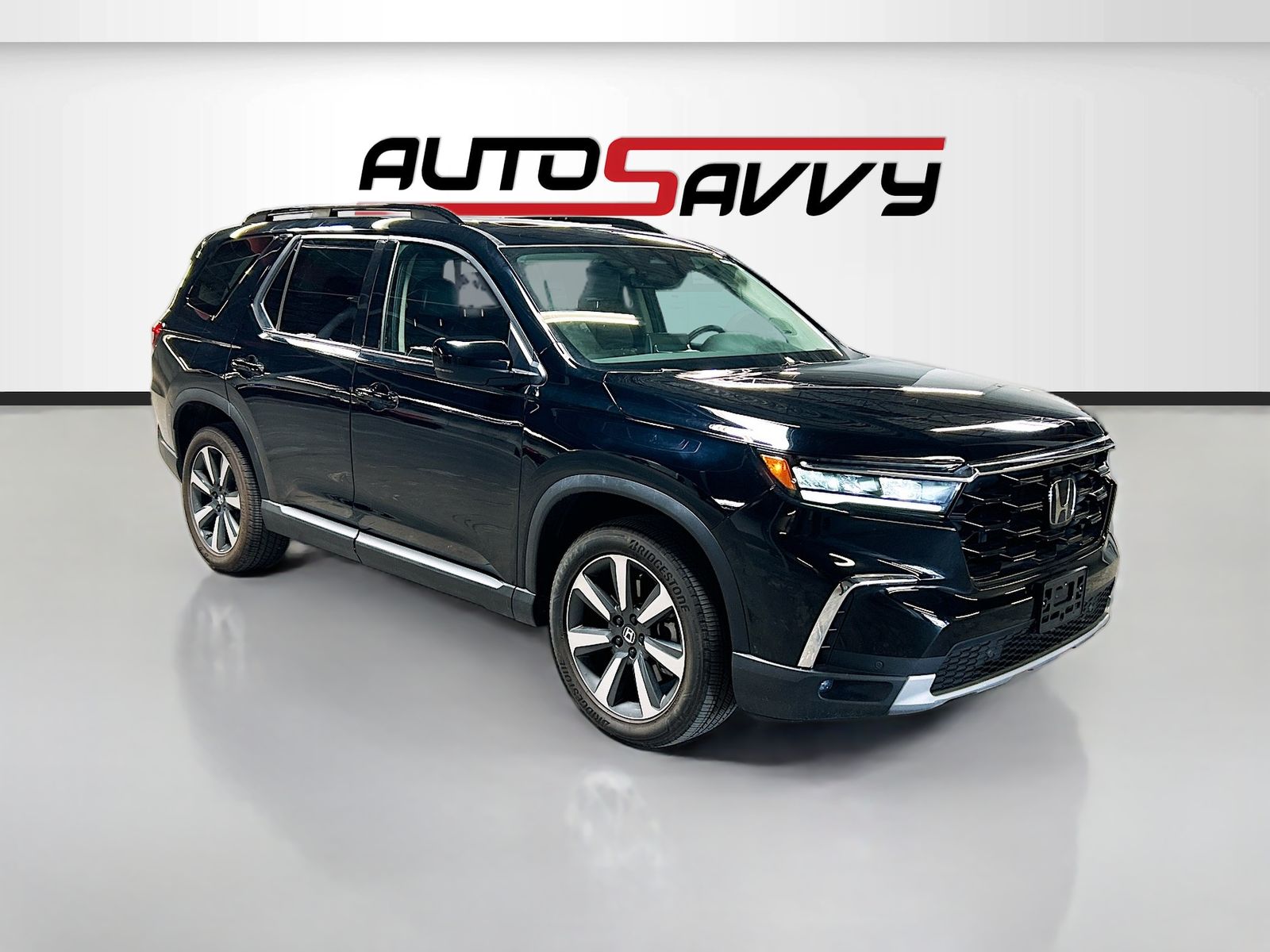 2024 Honda Pilot Touring AWD's photo