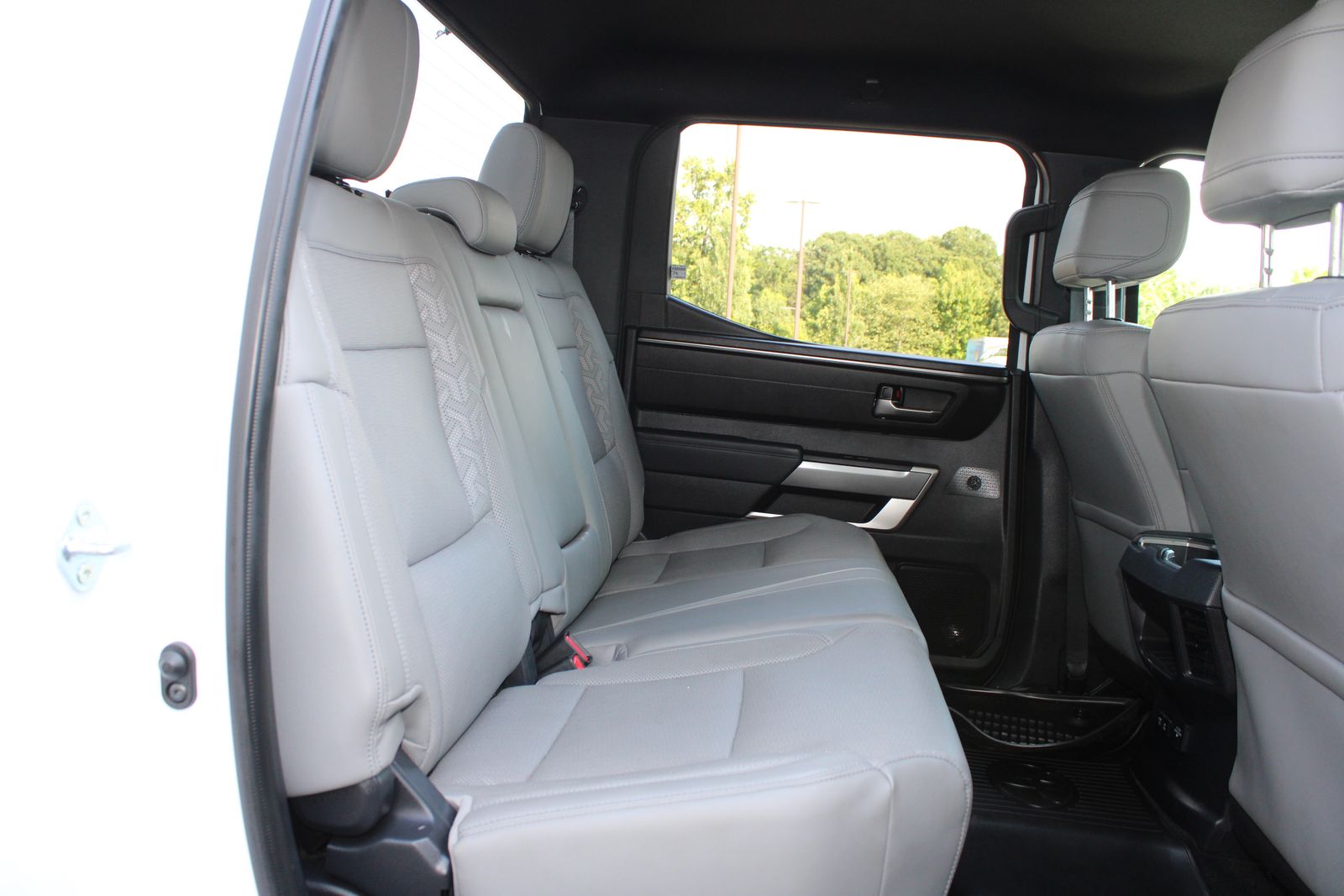 Used 2025 White Toyota SR5 image 44