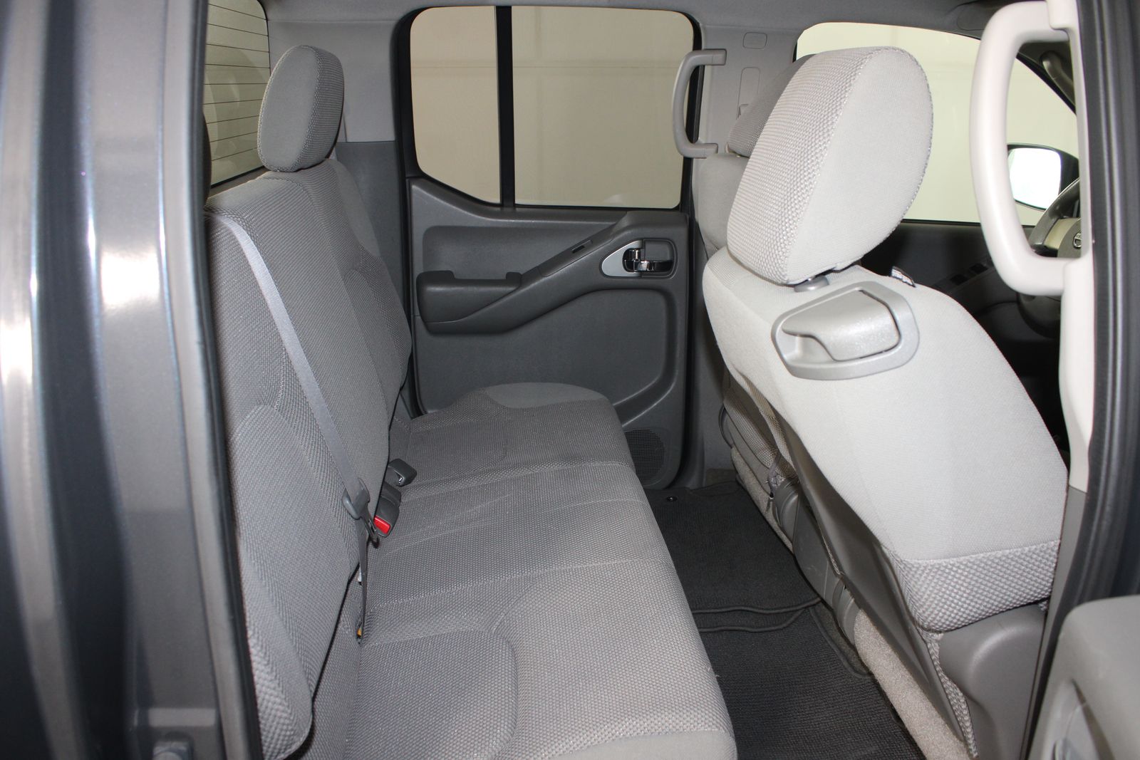 Used 2010 Black Nissan SE image 22