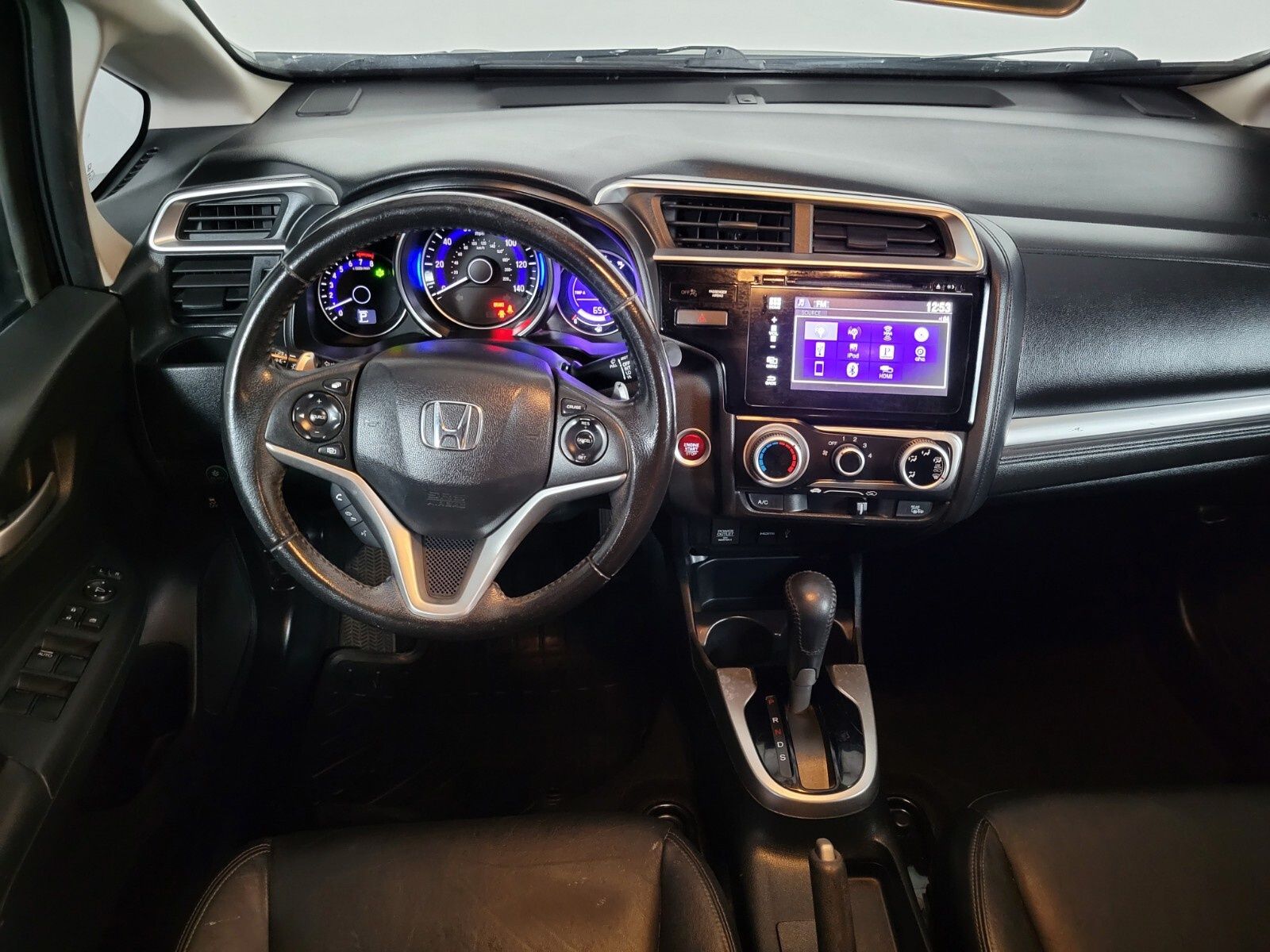 2015 Honda Fit EX 29