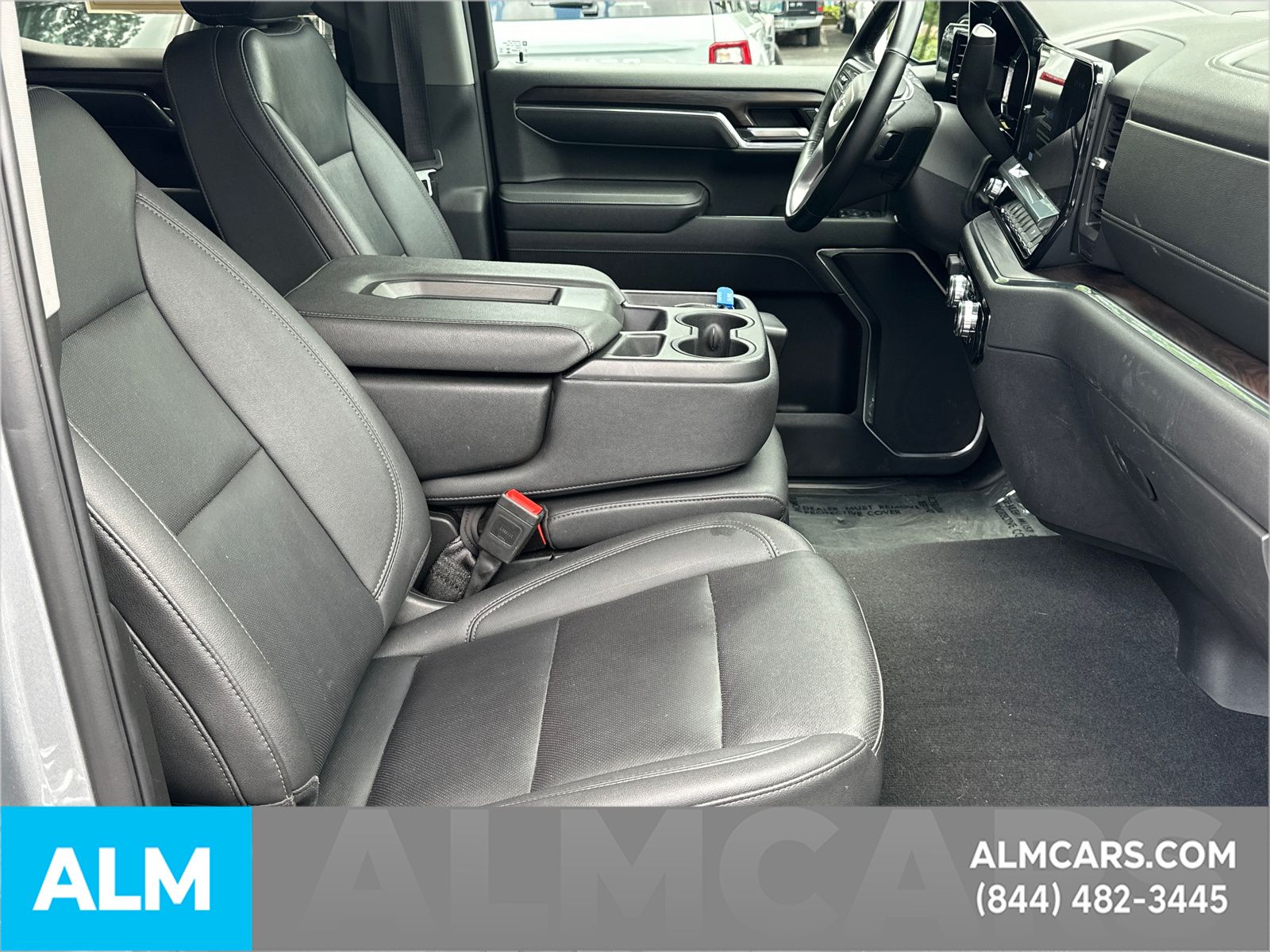 Used 2025 Sterling GMC SLT image 15