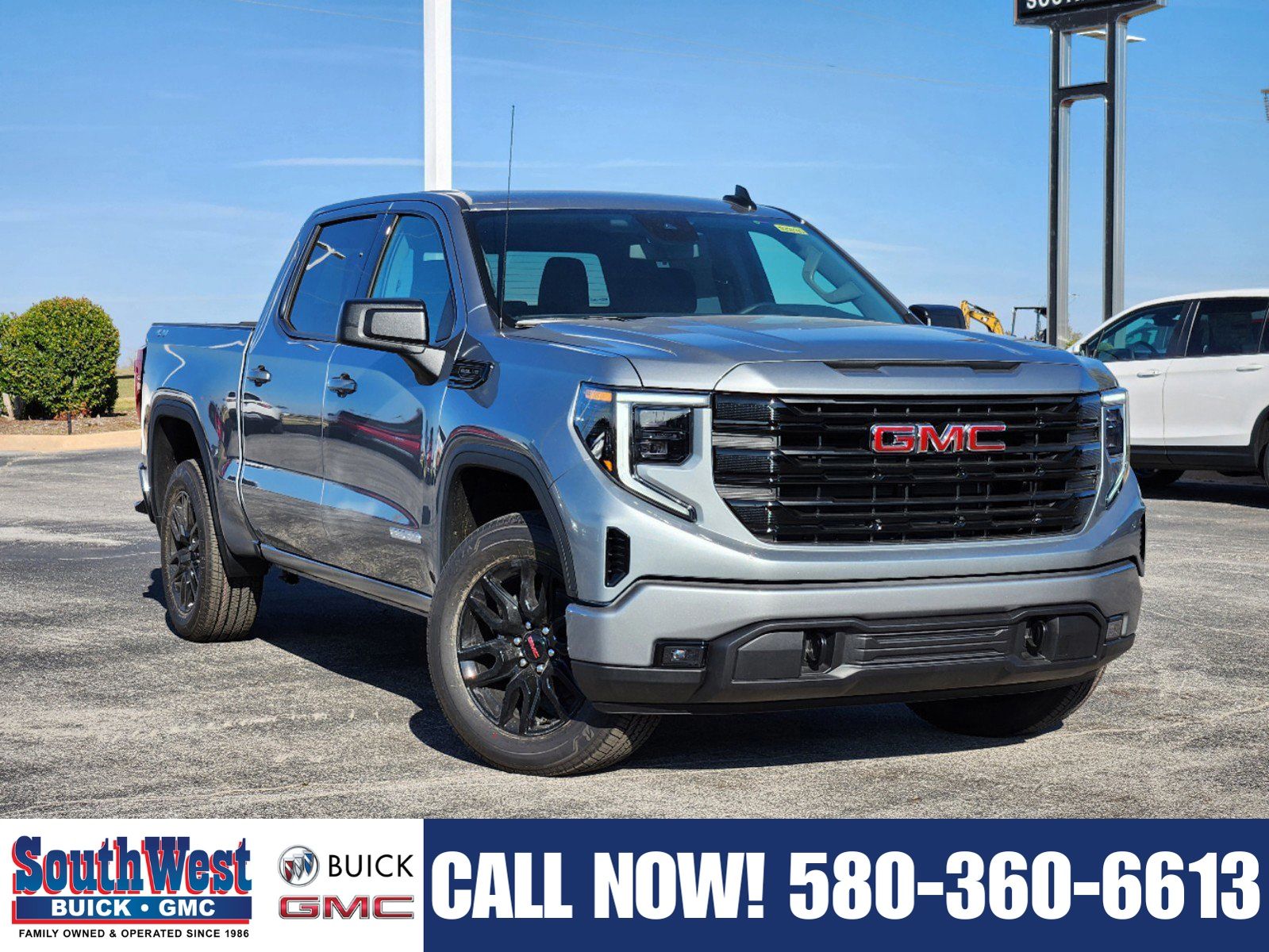 2025 GMC Sierra 1500 Elevation 1