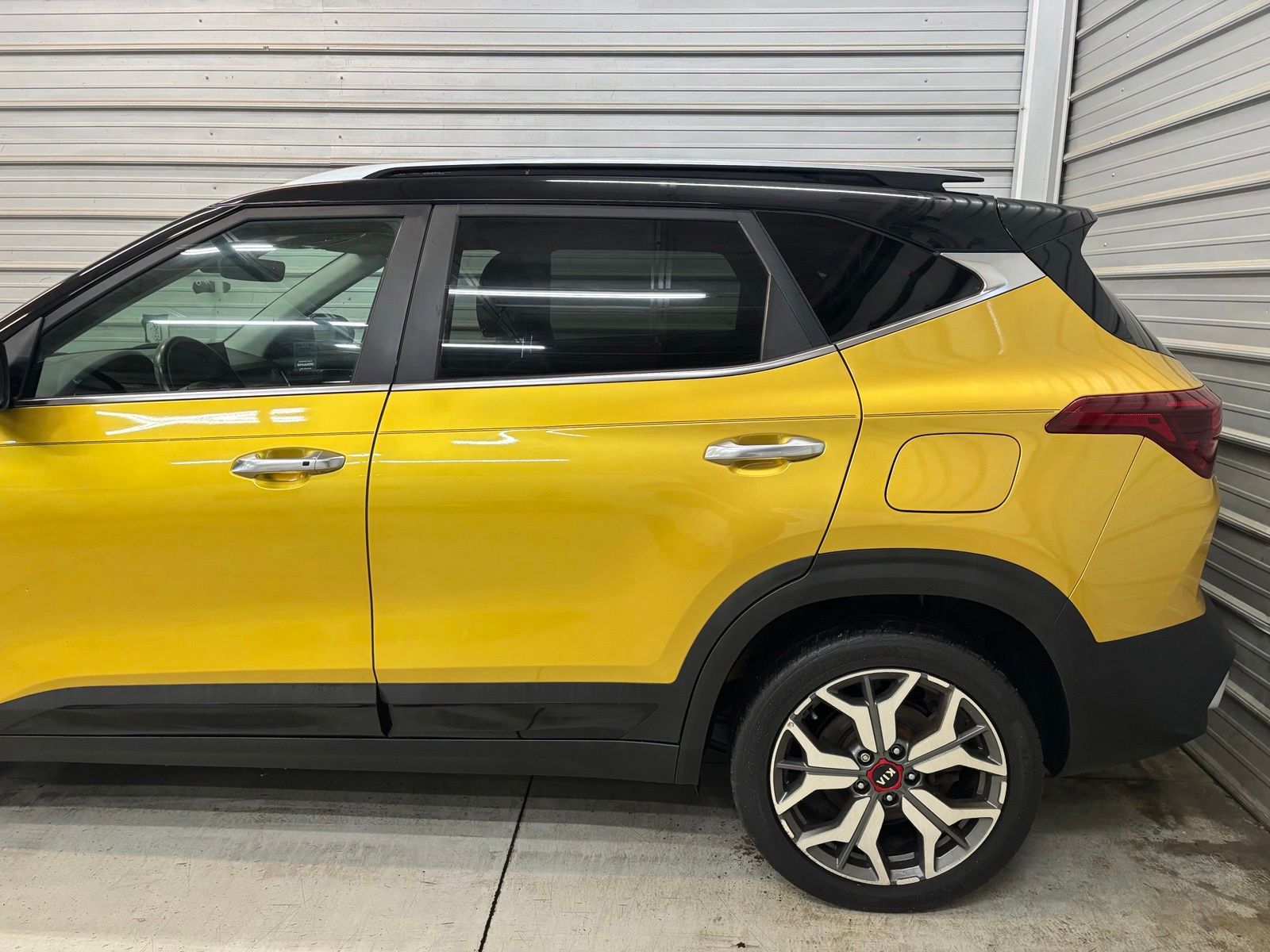2021 Kia Seltos SX Turbo - Image 5
