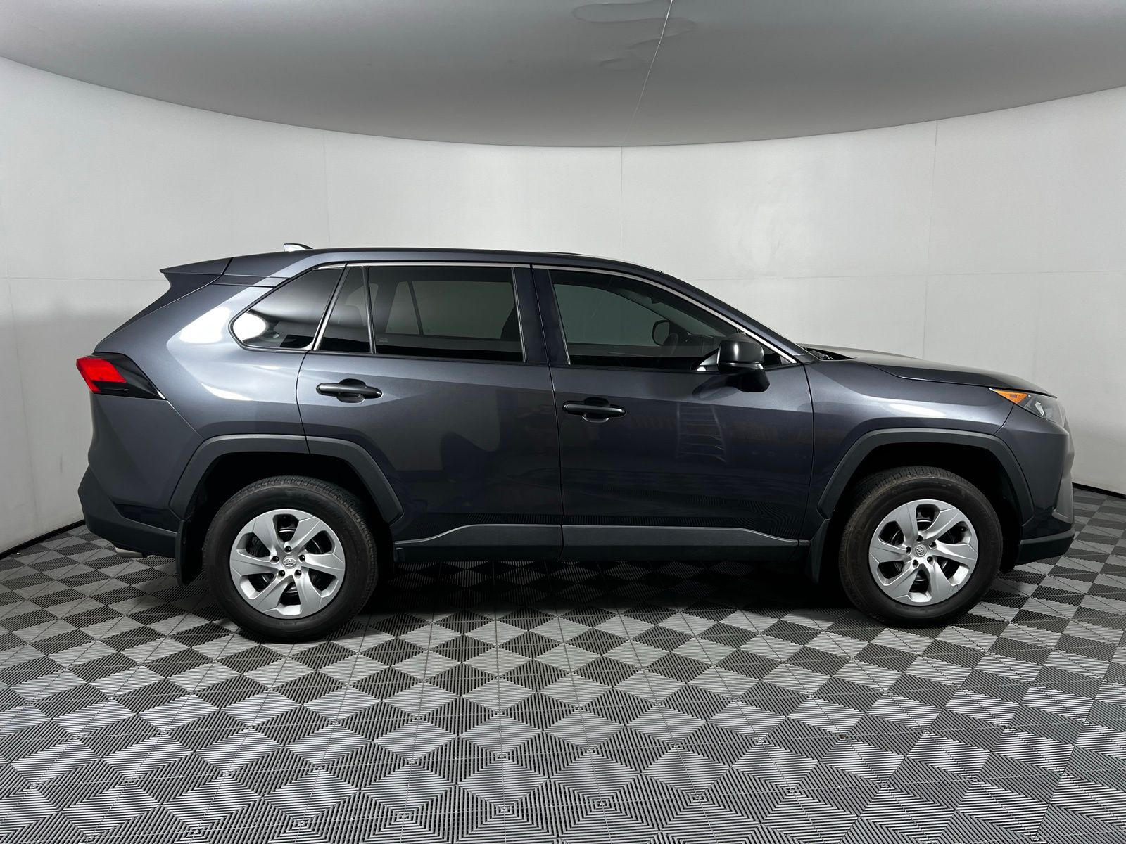 Thumbnail: 2023 Toyota RAV4 - 4