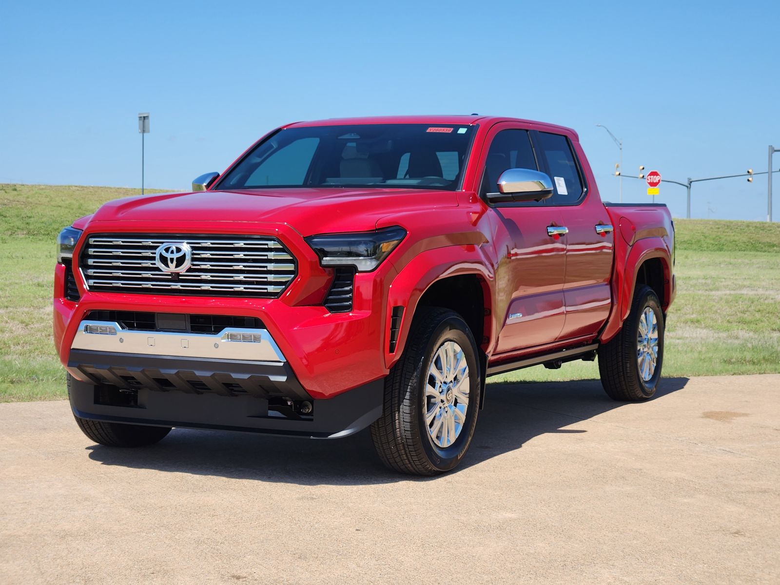 View vehicle photo 2