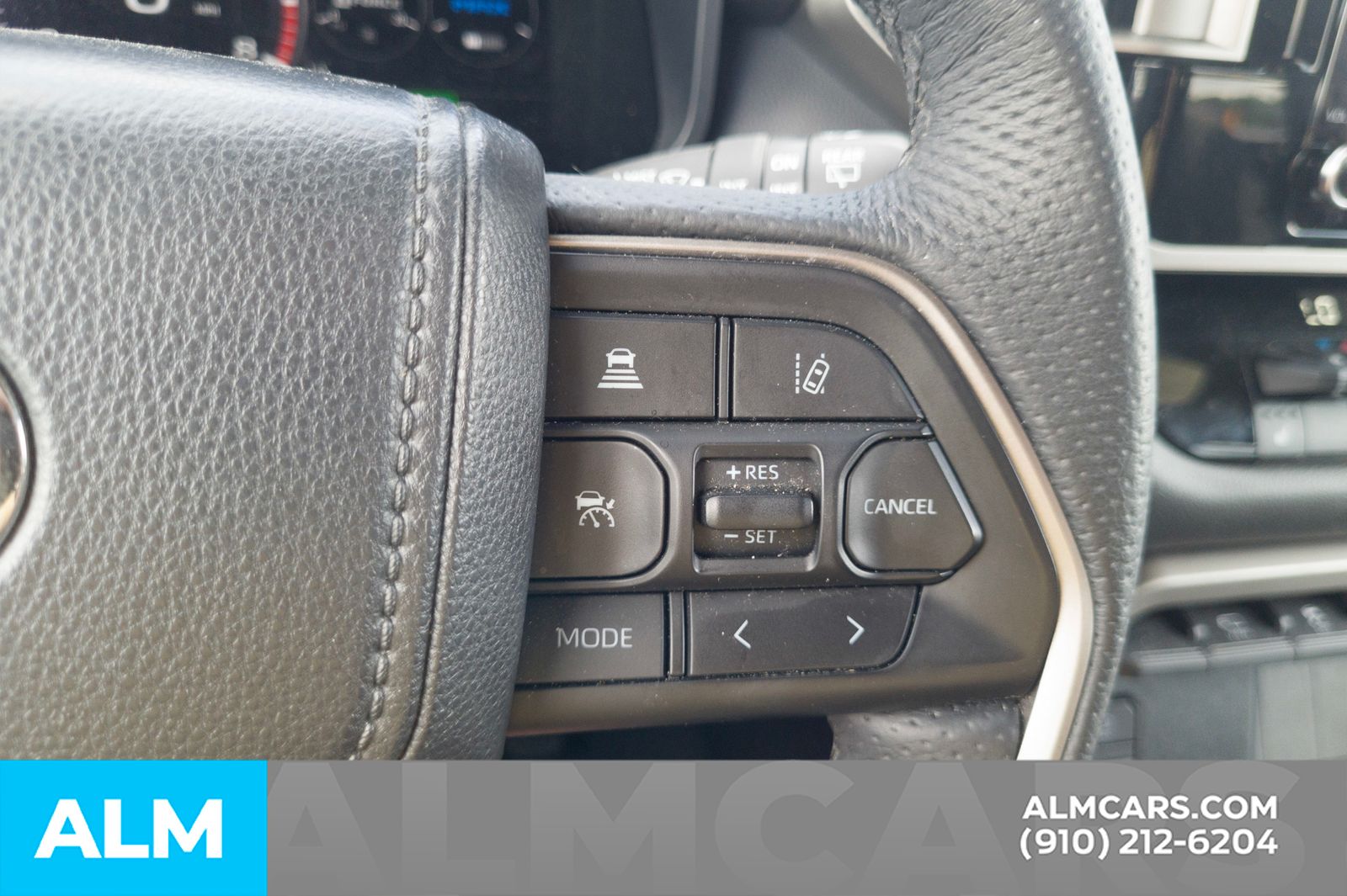 Used 2025 Midnight Black Metallic Toyota SR5 image 27