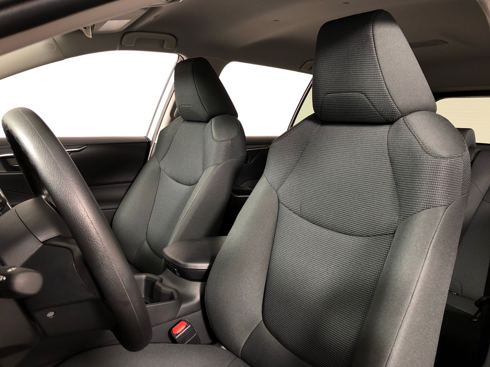 Thumbnail: 2025 Toyota RAV4 - 10