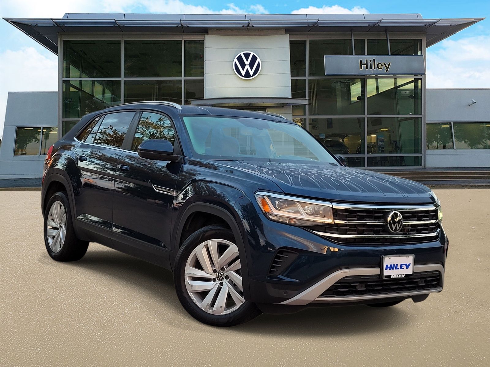 2023 Volkswagen Atlas Cross Sport 3.6L V6 SE w/Technology