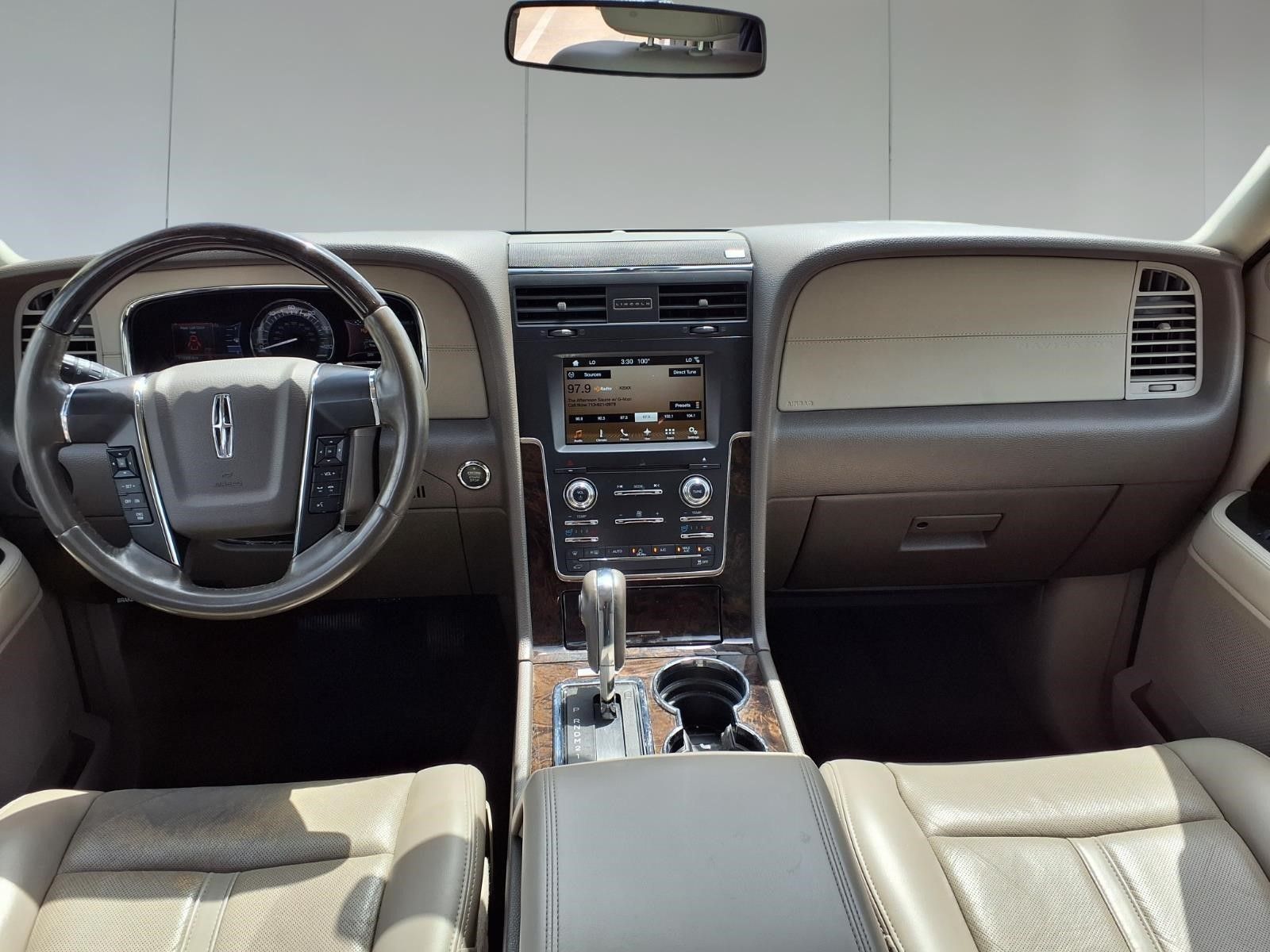 2017 Lincoln Navigator Select - 9