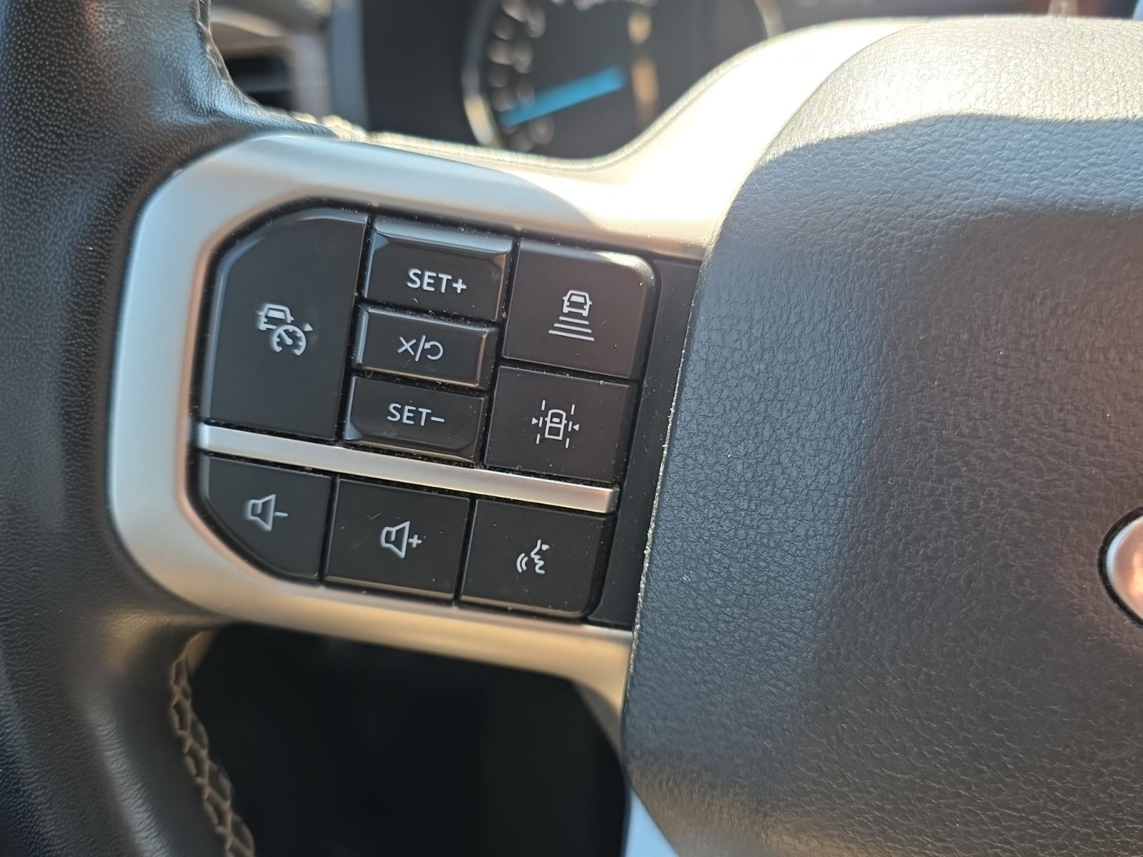 Used 2024 Silver Ford Limited image 36