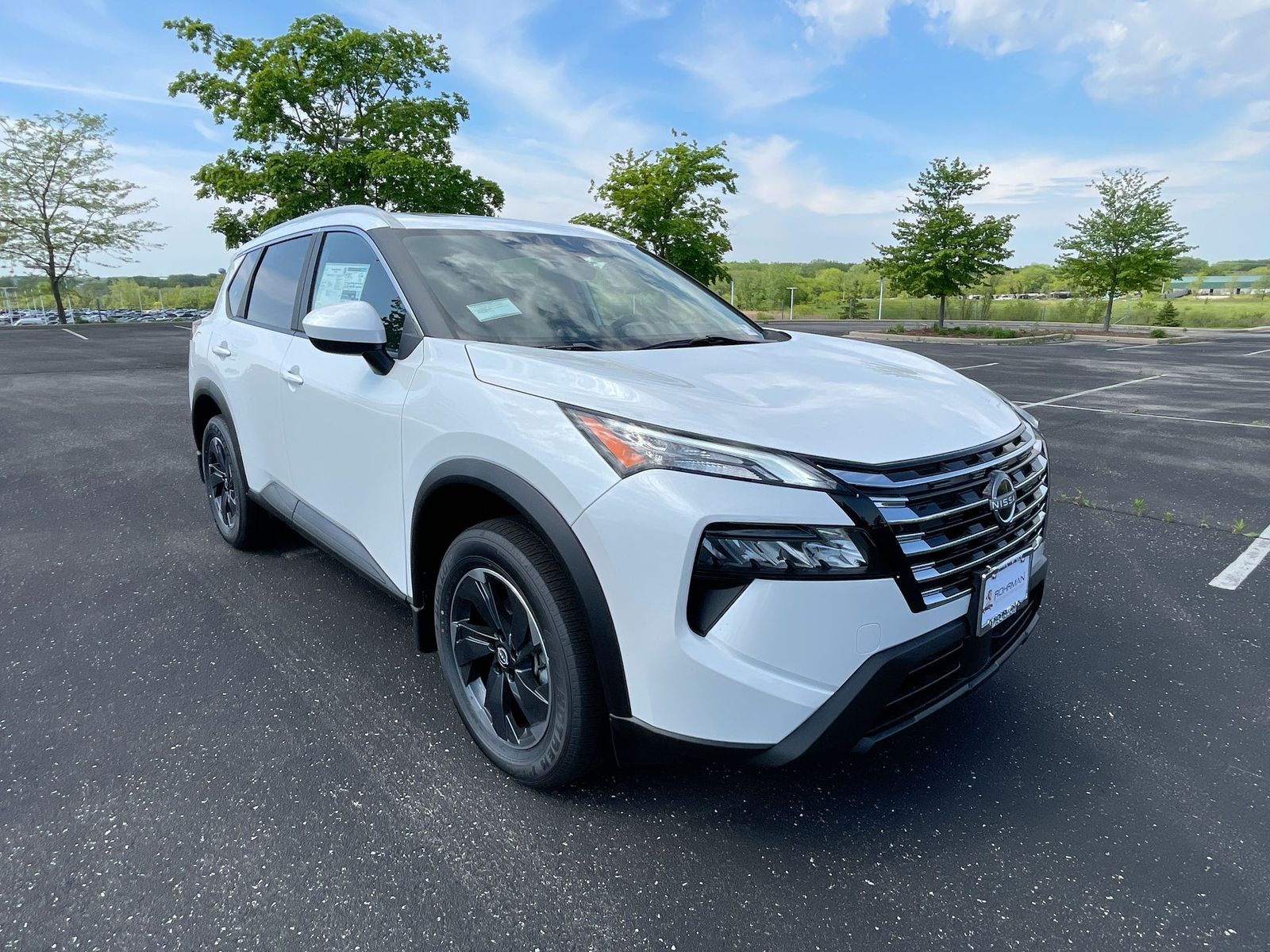 2024 Nissan Rogue SV 41