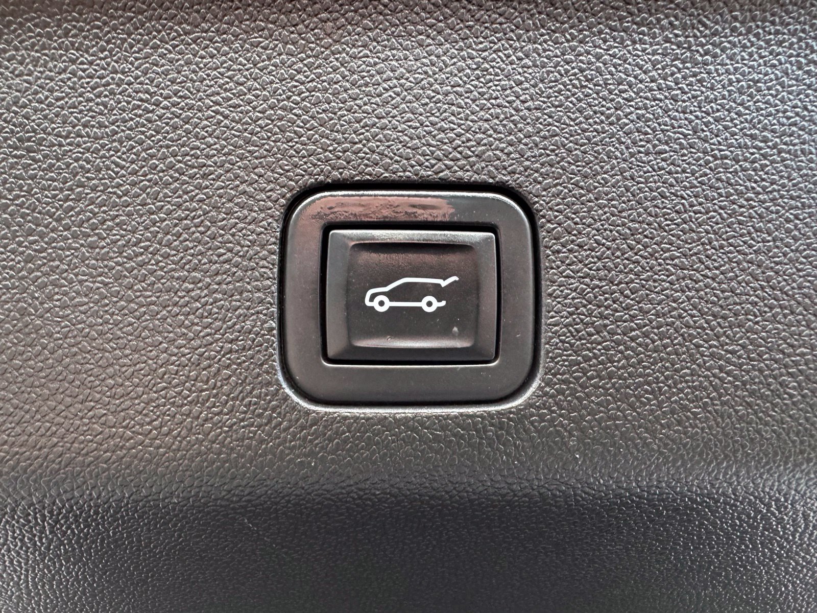 Used 2024 Chevrolet Suburban SUV