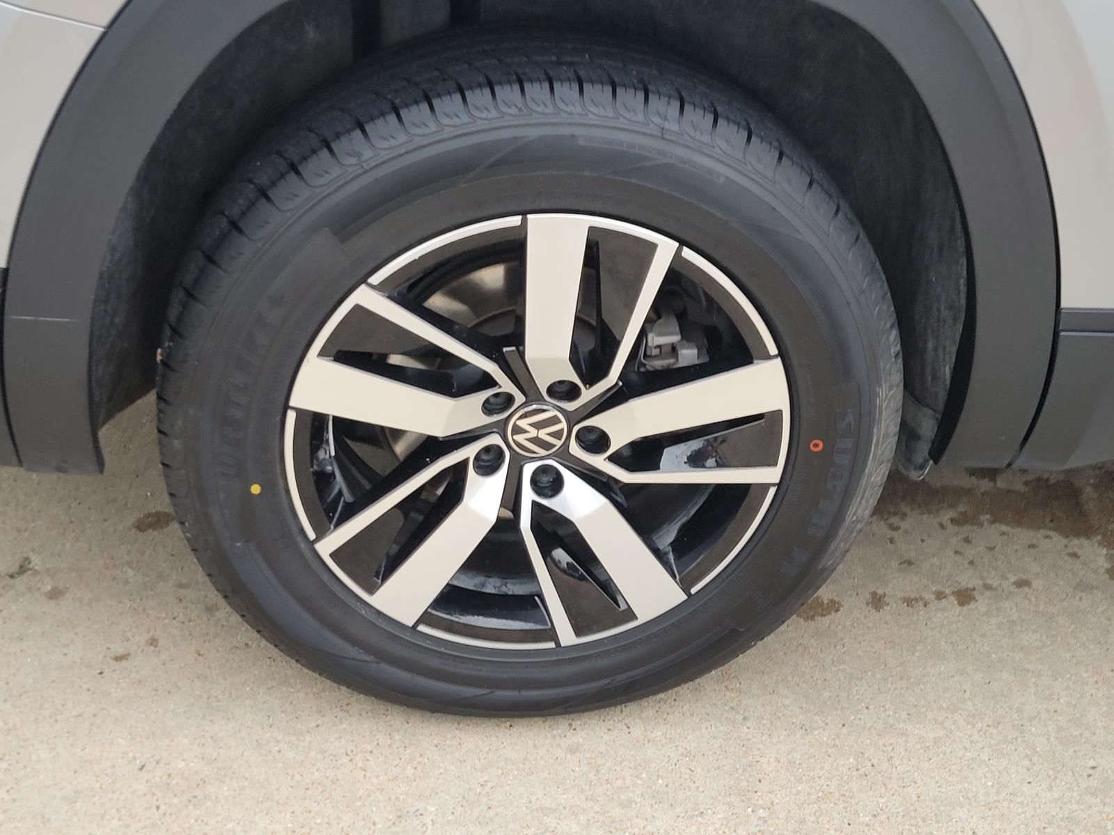 used 2023 Volkswagen Atlas car, priced at $21,000