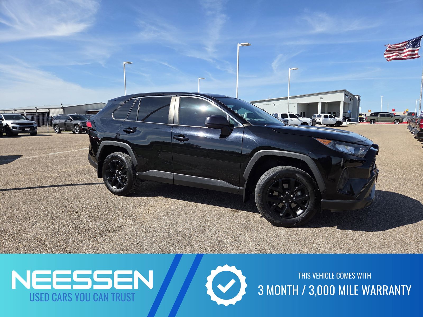 Midnight Black Metallic 2022 Toyota RAV4 LE FWD SUV / Crossover Front-Wheel Drive 8-Speed Automatic