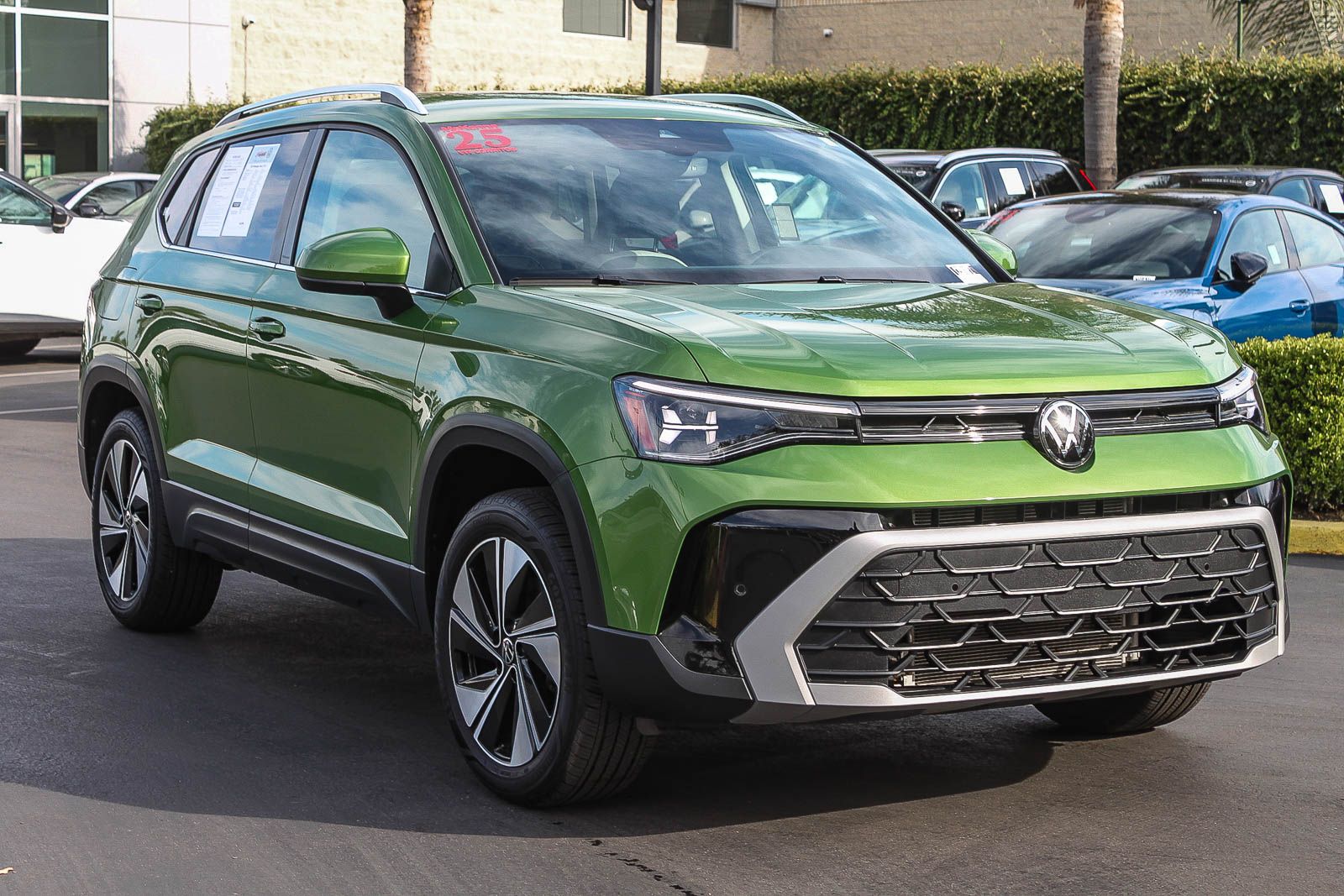 View vehicle photo 3