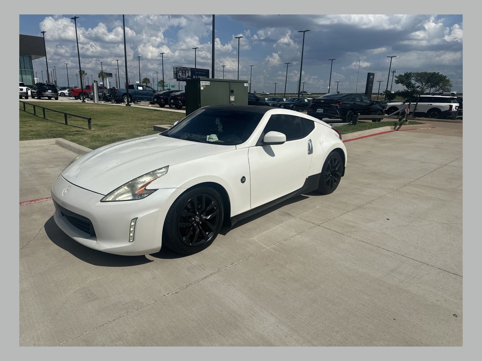 2017 Nissan 370Z Base